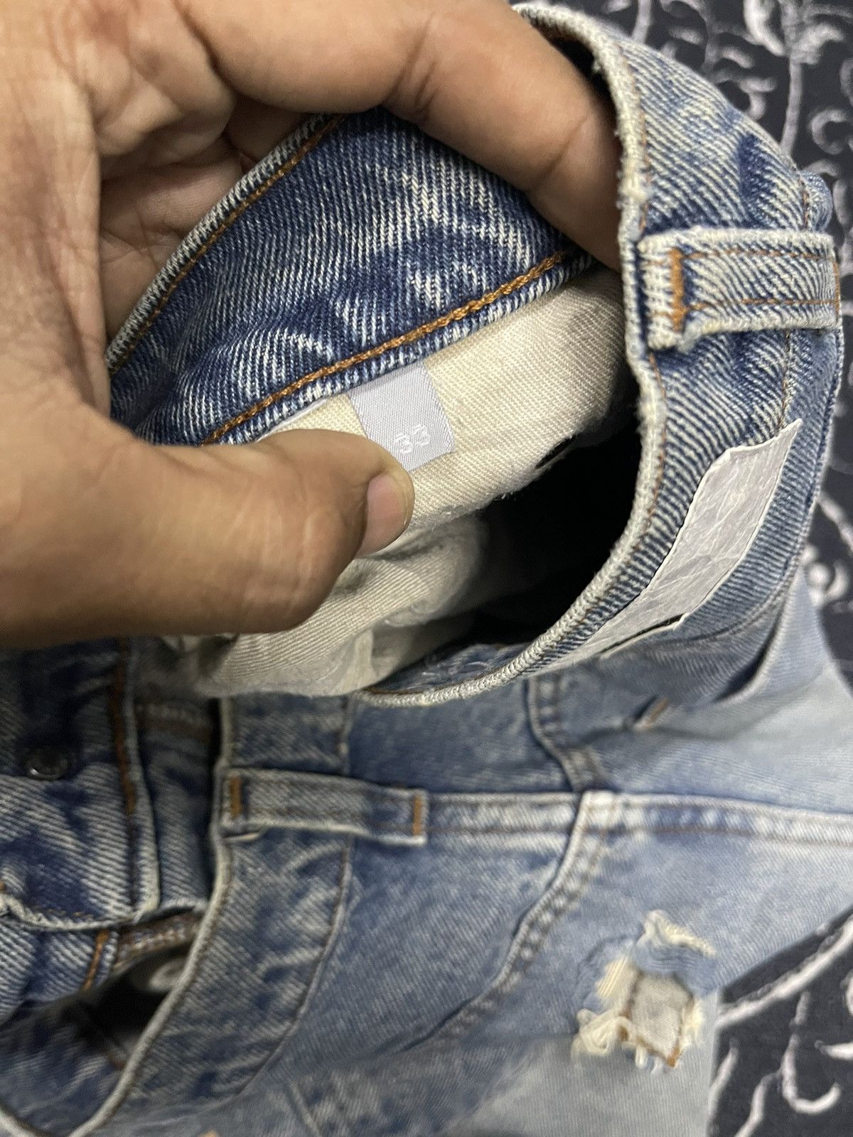 Iceberg 90s ICEBERG JEANS SIDE CORDUROY DESIGN RARE Size US 31 - 16 Thumbnail