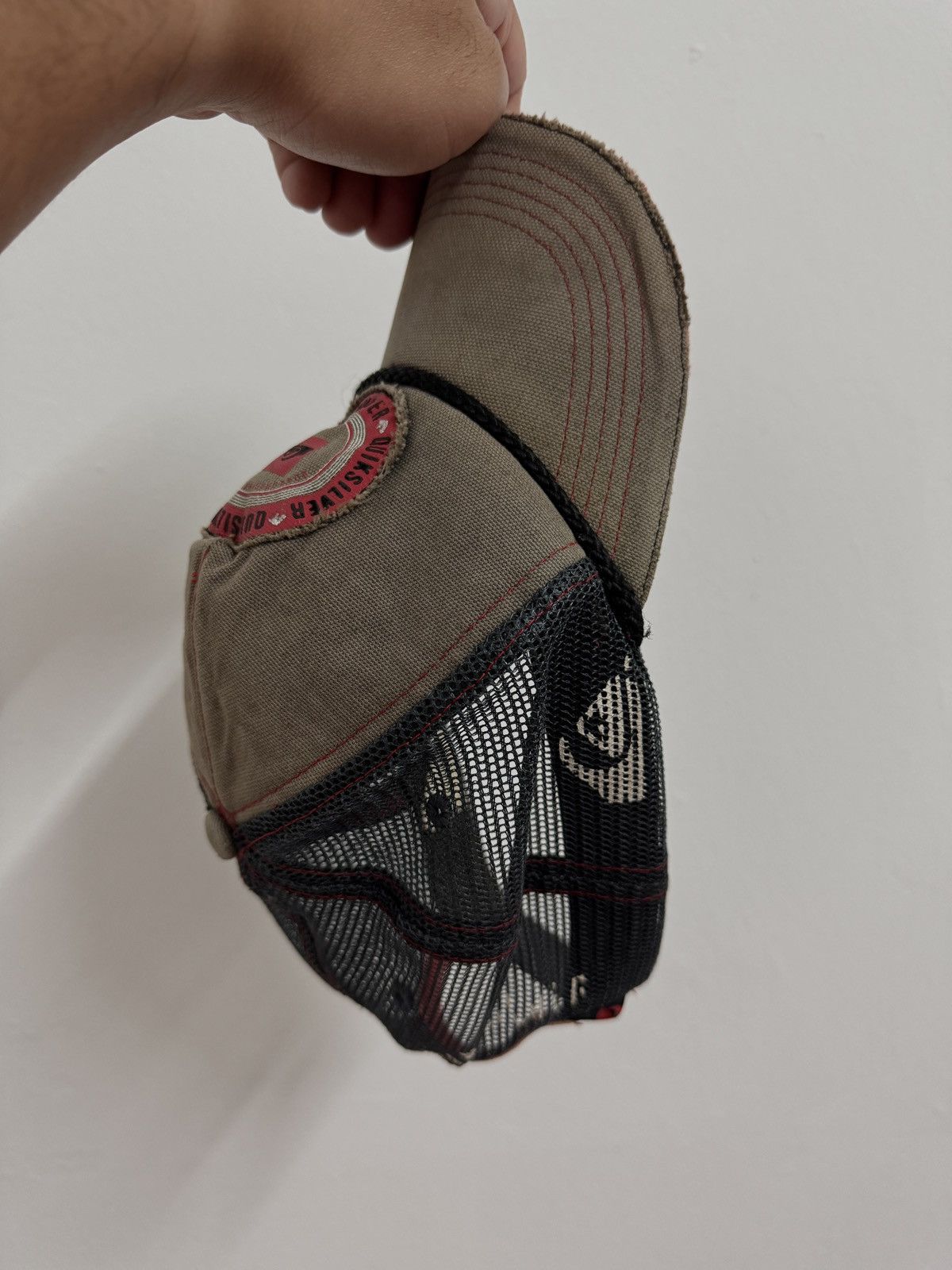Quiksilver × Vintage Vintage Distressed Quiksilver Trucker Hat Cap Size ONE SIZE - 4 Thumbnail