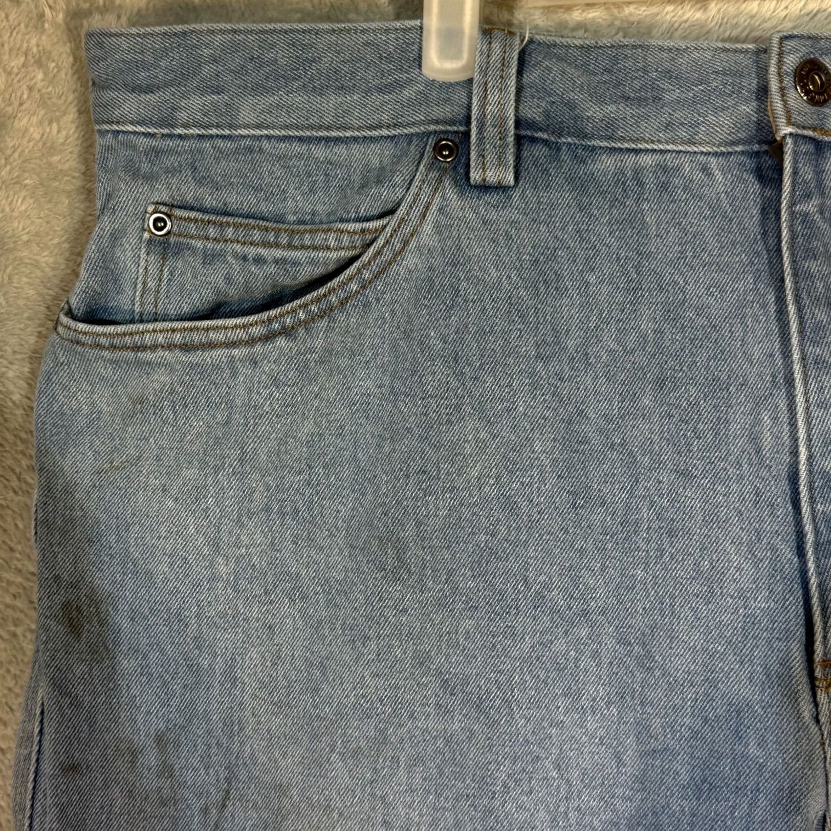 CO Duluth Trading Co Mens Jeans 42 x 30 Blue Denim Mid Rise Straight Leg Jeans Mens Regular Blue Denim Mid Rise Straight Leg Size US 42 / EU 58 - 3 Thumbnail