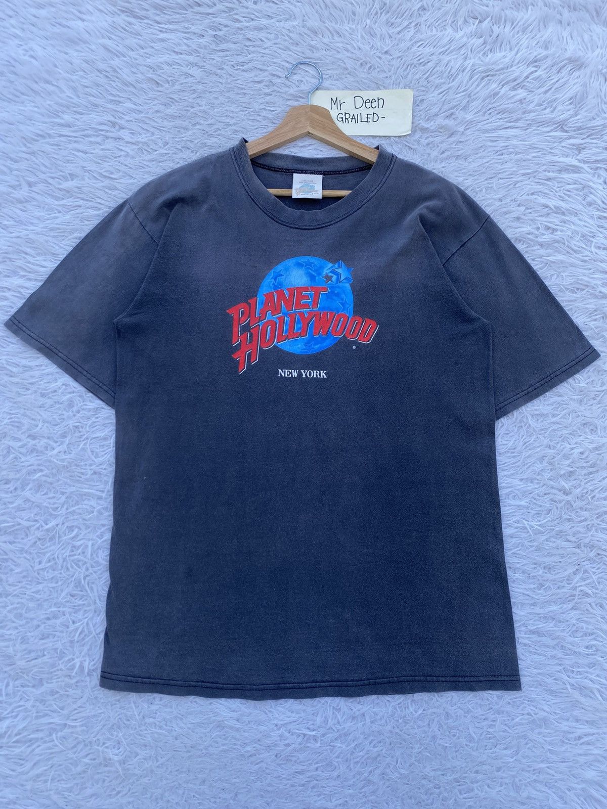 Planet Hollywood Rare Vintage 1991 Planet Hollywood New York Tshirt Size US M / EU 48-50 / 2 - 2 Thumbnail