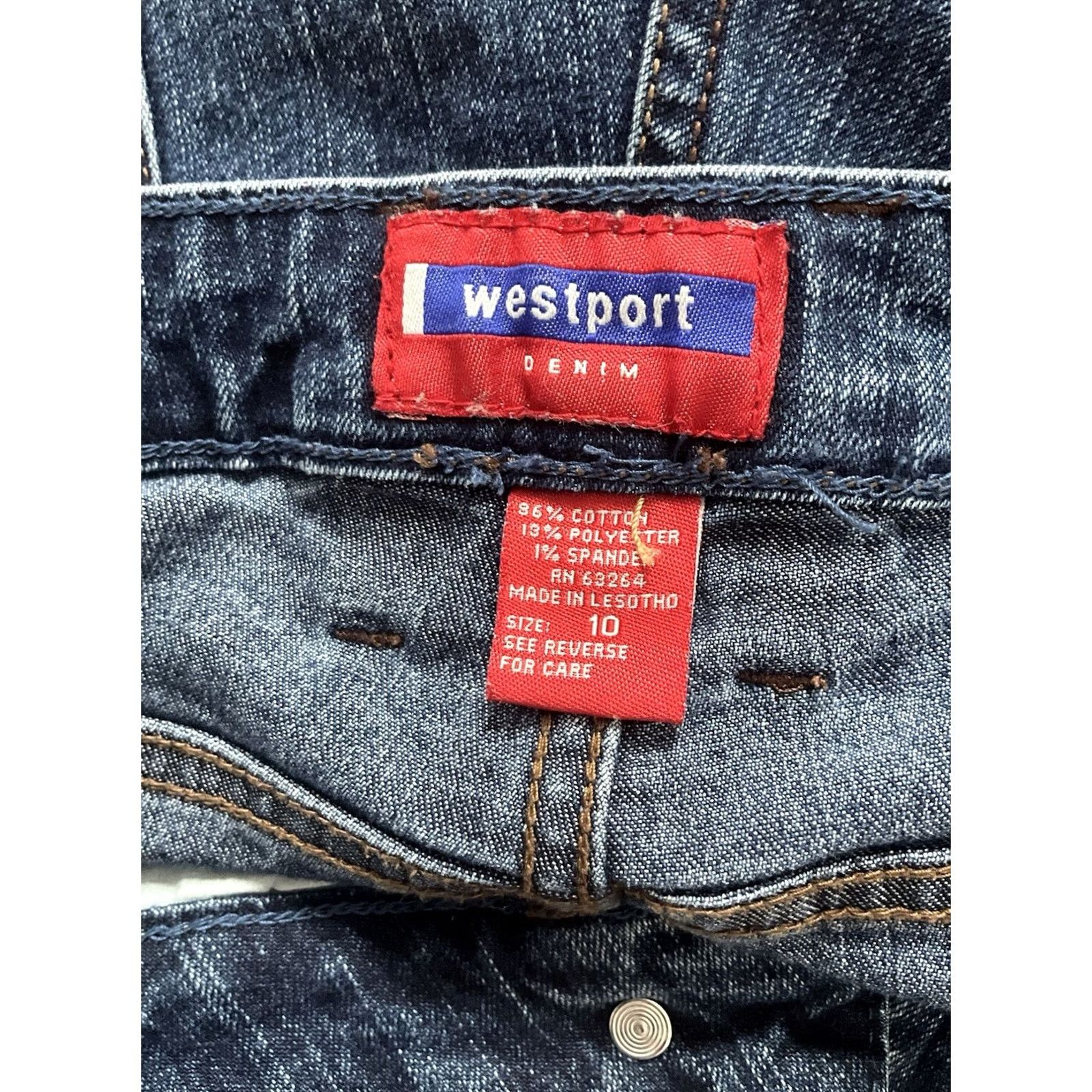 Denime Westport Jeans Womens Size 10 Blue Straight Jeans 5-Pocket Denim Studded Rhinestone Casual Shaping Stretch Regular Rise Mid Size 32" / US 10 / IT 46 - 6 Thumbnail