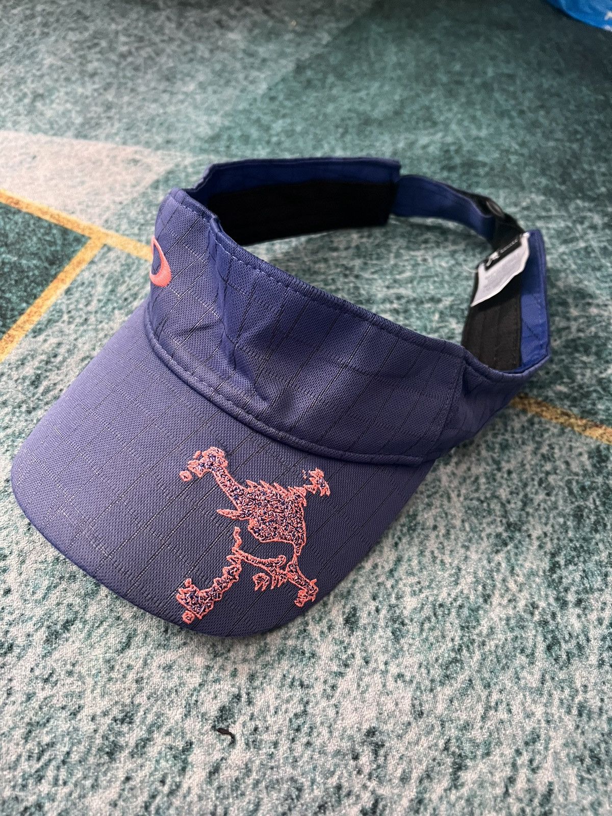 image of Vintage Oakley Visor Cap in Blue, Men's