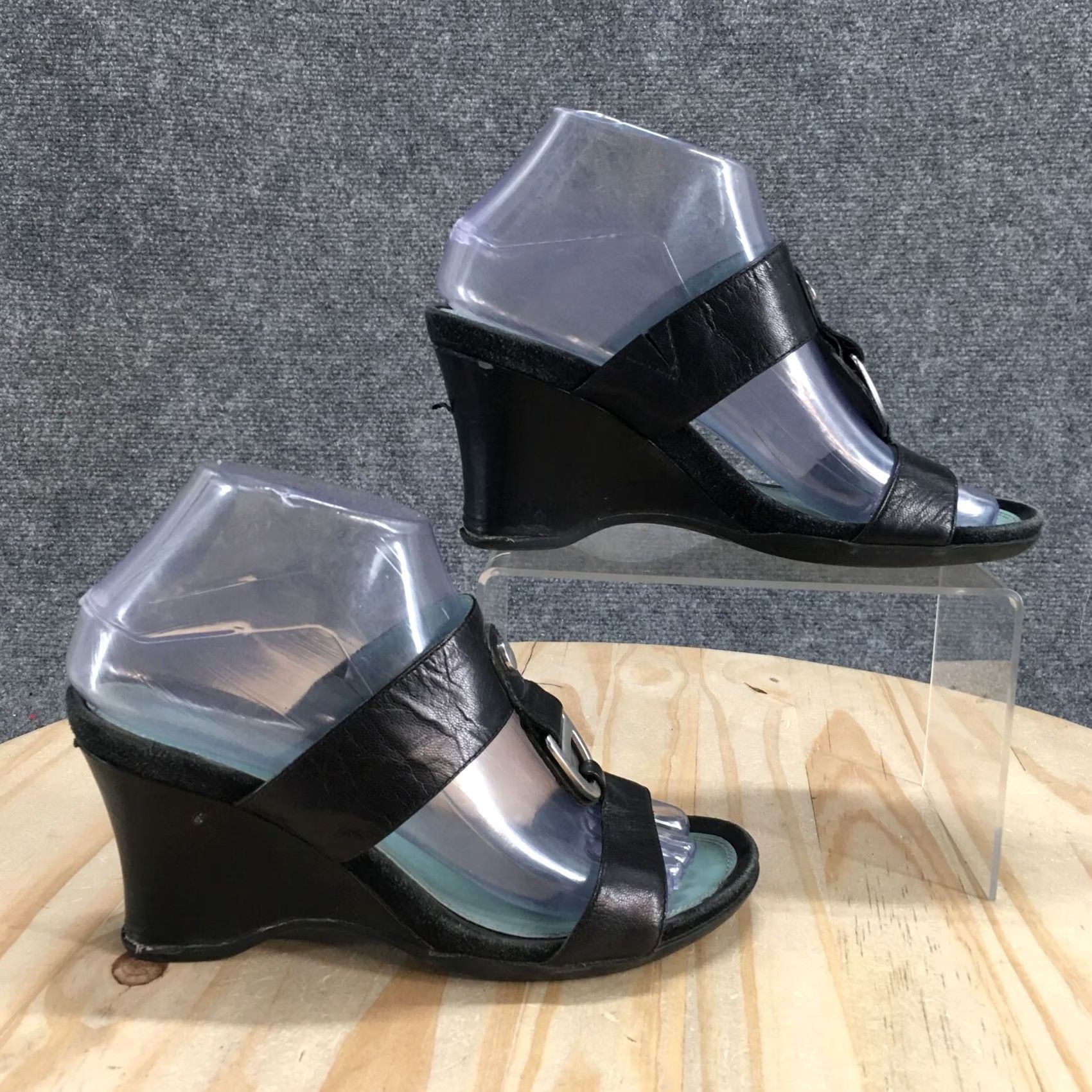 Rockport Rockport Sandals Womens 6.5 M Slide Black Leather Slip On Wedge Heels APW13181 Size US 4 / IT 34 - 2 Thumbnail