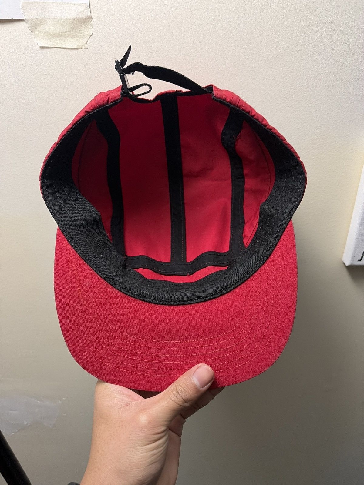 Supreme FW18 Supreme Side Panel Camp Cap red big logo hat Size ONE SIZE - 6 Thumbnail