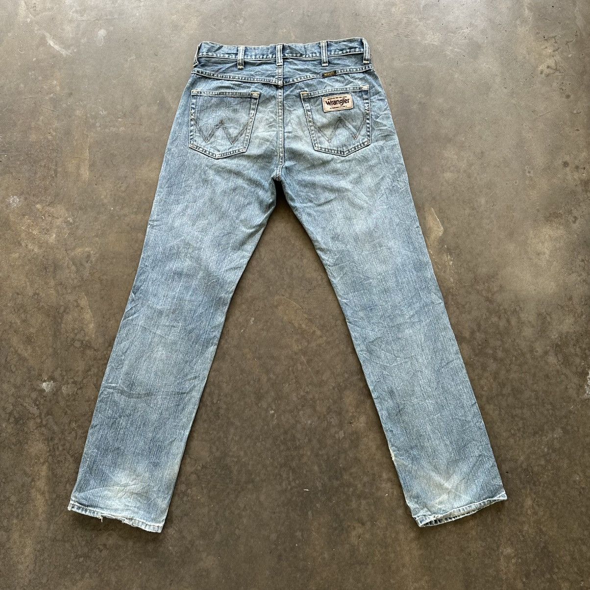 Japanese Brand Vintage Japanese Distressed Faded Denim Jean Pant W33 Size US 33 - 9 Thumbnail