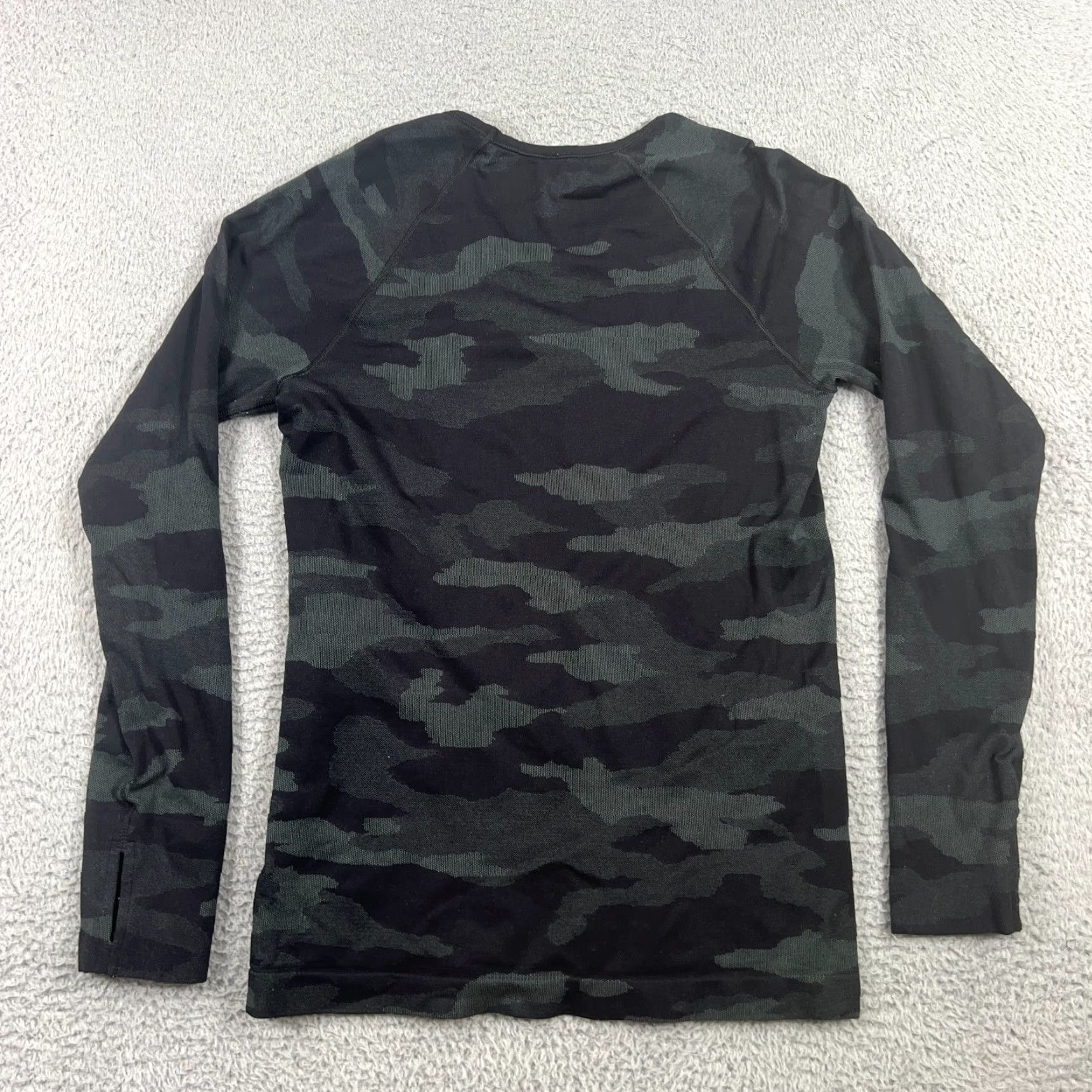 Athleta ATHLETA Women's Small Speedlight Seamless Long Sleeve Tee Black Camo Activewear Size S / US 4 / IT 40 - 5 Thumbnail