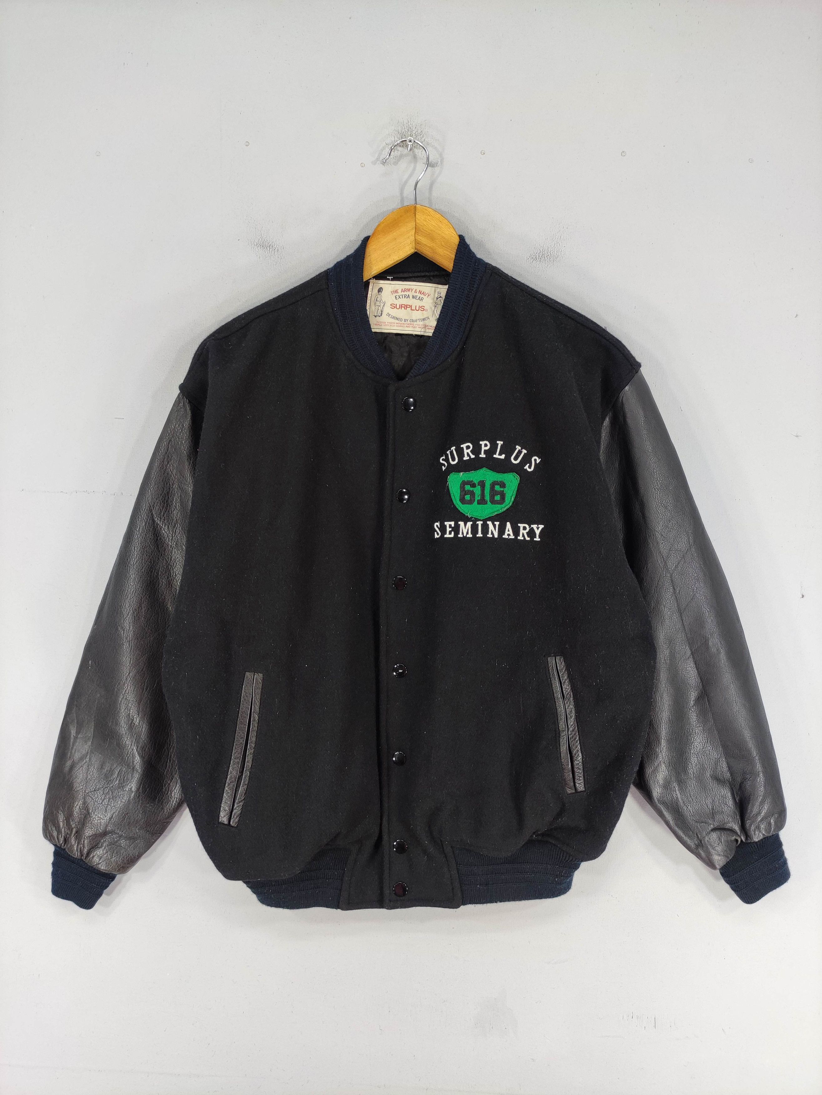 Japanese Brand Vintage Surplus Varsity Wool Jacket Leather Sleeve Size US L / EU 52-54 / 3 - 1 Thumbnail