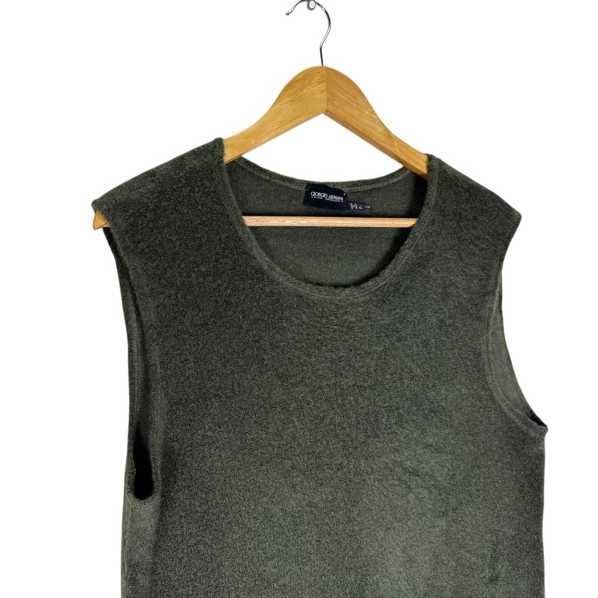 Giorgio Armani ☀️GIORGIO ARMANI MOHAIR SLEEVELESS Size US M / EU 48-50 / 2 - 4 Thumbnail