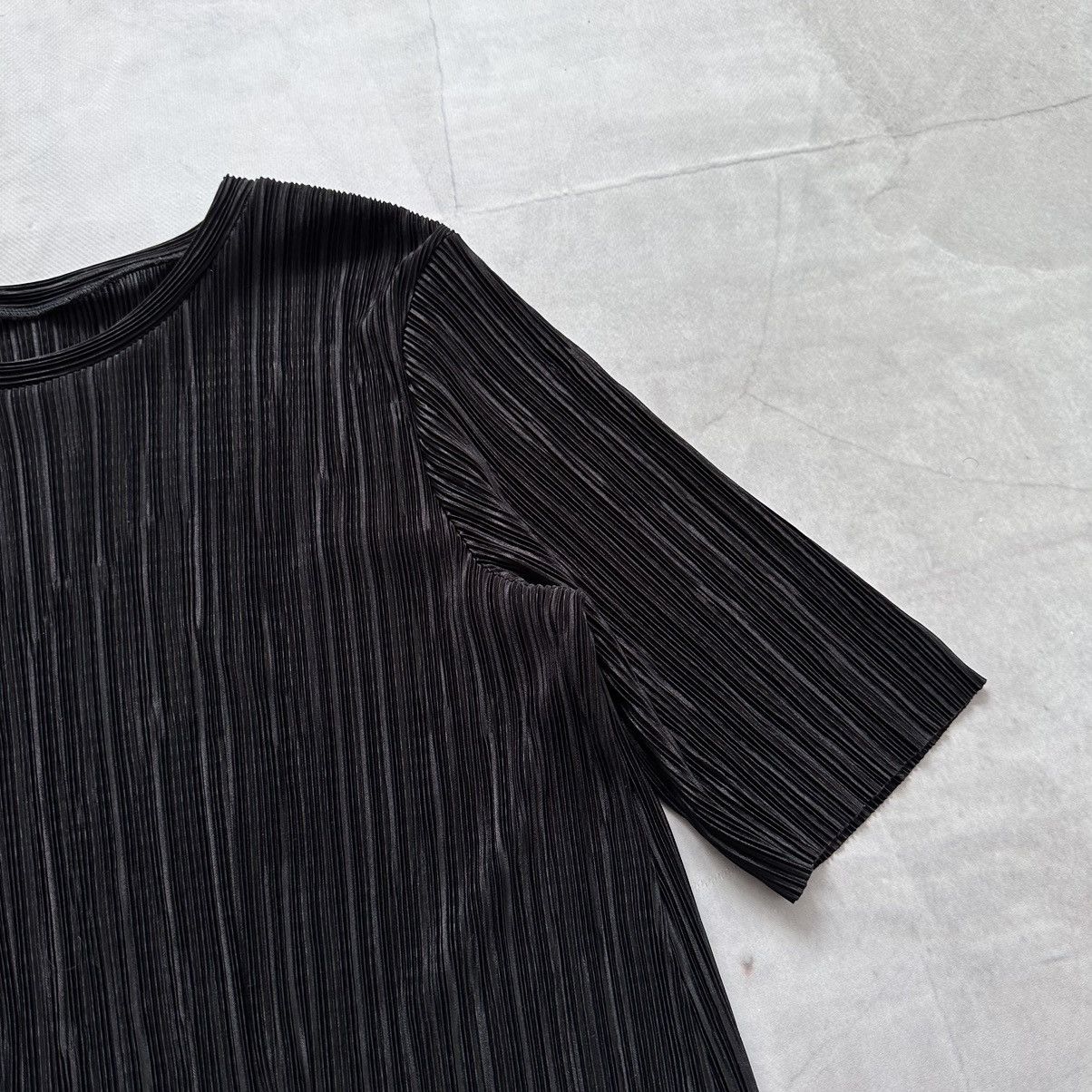 Pleats Please Issey Miyake Japan Issey Miyake Pleats Please Style Vintage T Shirt Size US M / EU 48-50 / 2 - 6 Thumbnail
