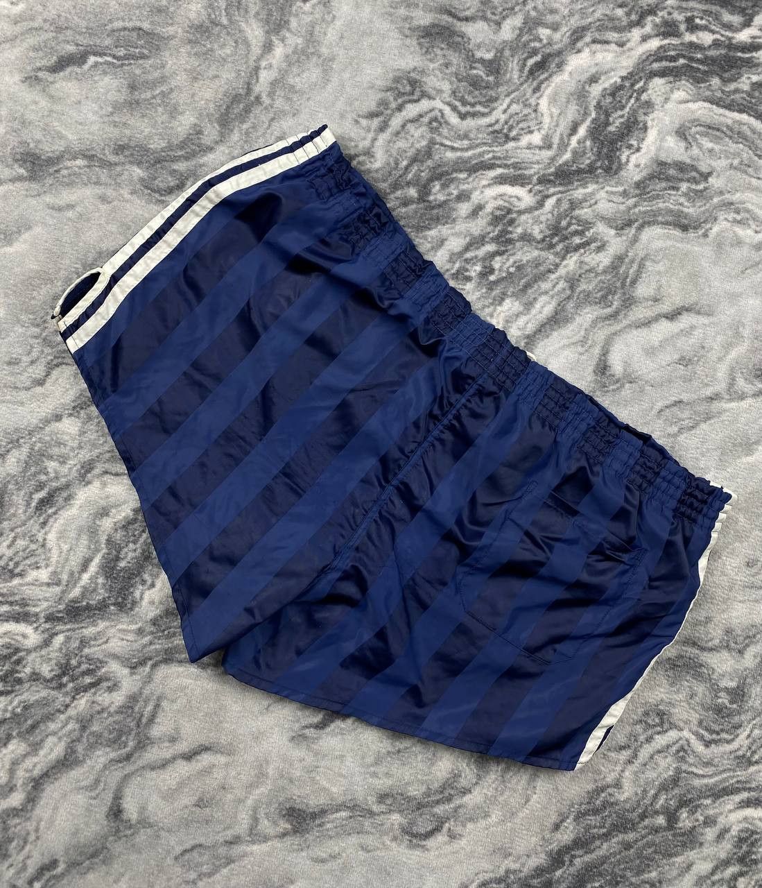 Adidas Vintage Adidas 80s West Germany Nylon Shorts Men Size L Blue Size US 34 / EU 50 - 10 Thumbnail
