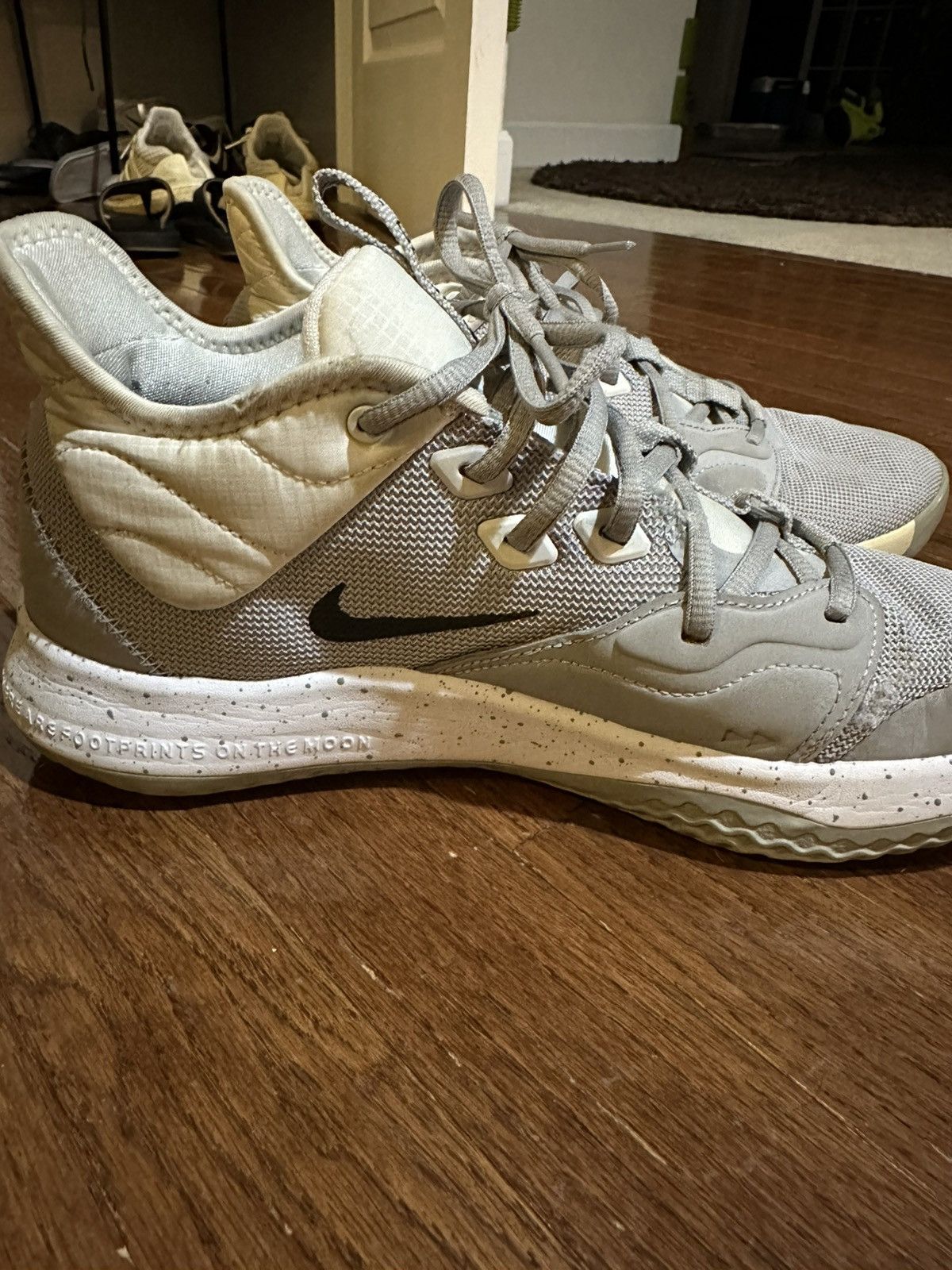 Nike Paul George 3 Size US 10.5 / EU 43-44 - 2 Thumbnail