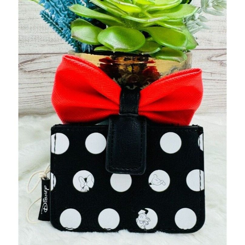 Disney Loungefly Disney Minnie Mouse Big Red Bow Polka Dot Cardhold Size ONE SIZE - 1 Thumbnail