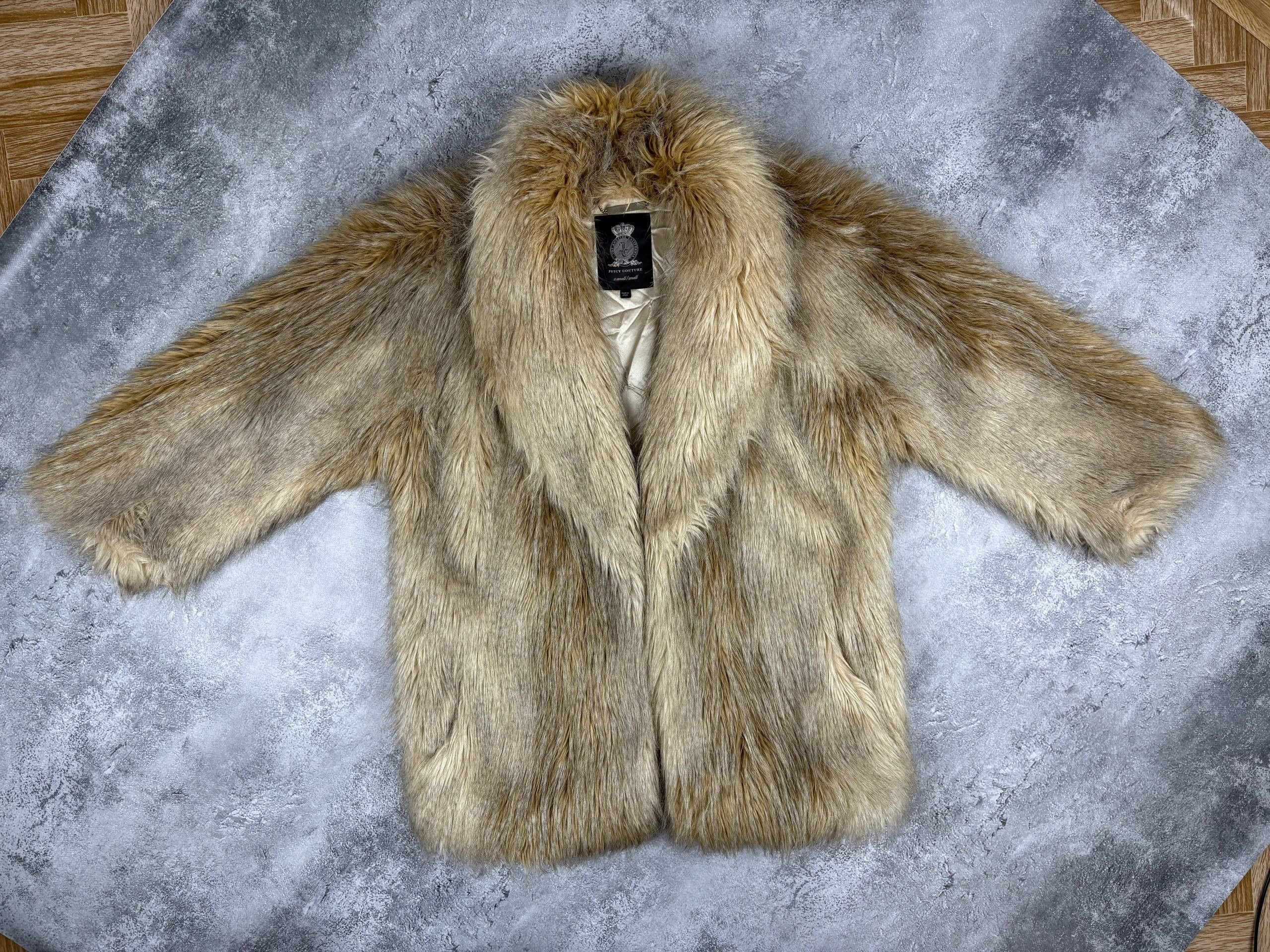 Juicy Couture Juicy Couture Faux fur coat vintage jacket Tan Shaggy Plush Size M / US 6-8 / IT 42-44 - 1 Thumbnail