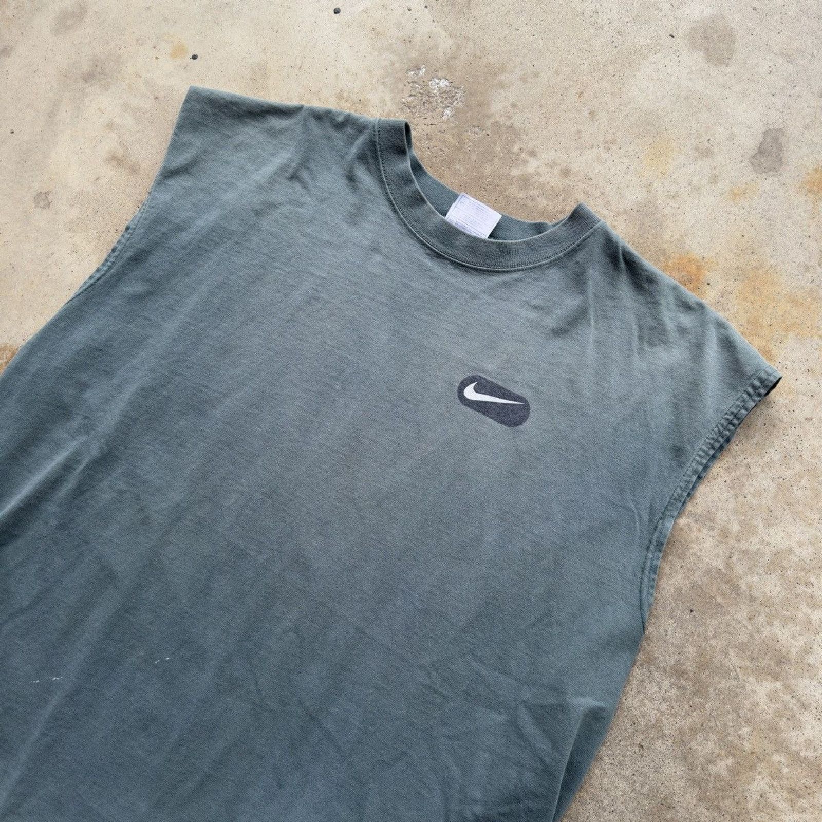 Nike Faded Nike Basketball Cut Off Tank Size US XL / EU 56 / 4 - 7 Thumbnail