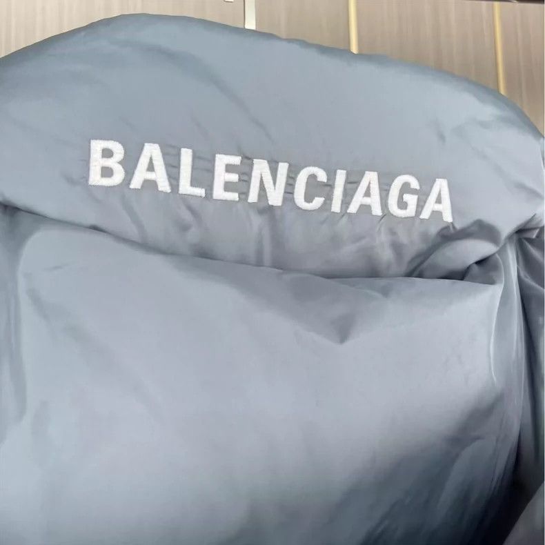 Balenciaga Balenciaga Silver Grey Collar Embroidered Logo Down Jacket- Size US XS / EU 42 / 0 - 5 Thumbnail
