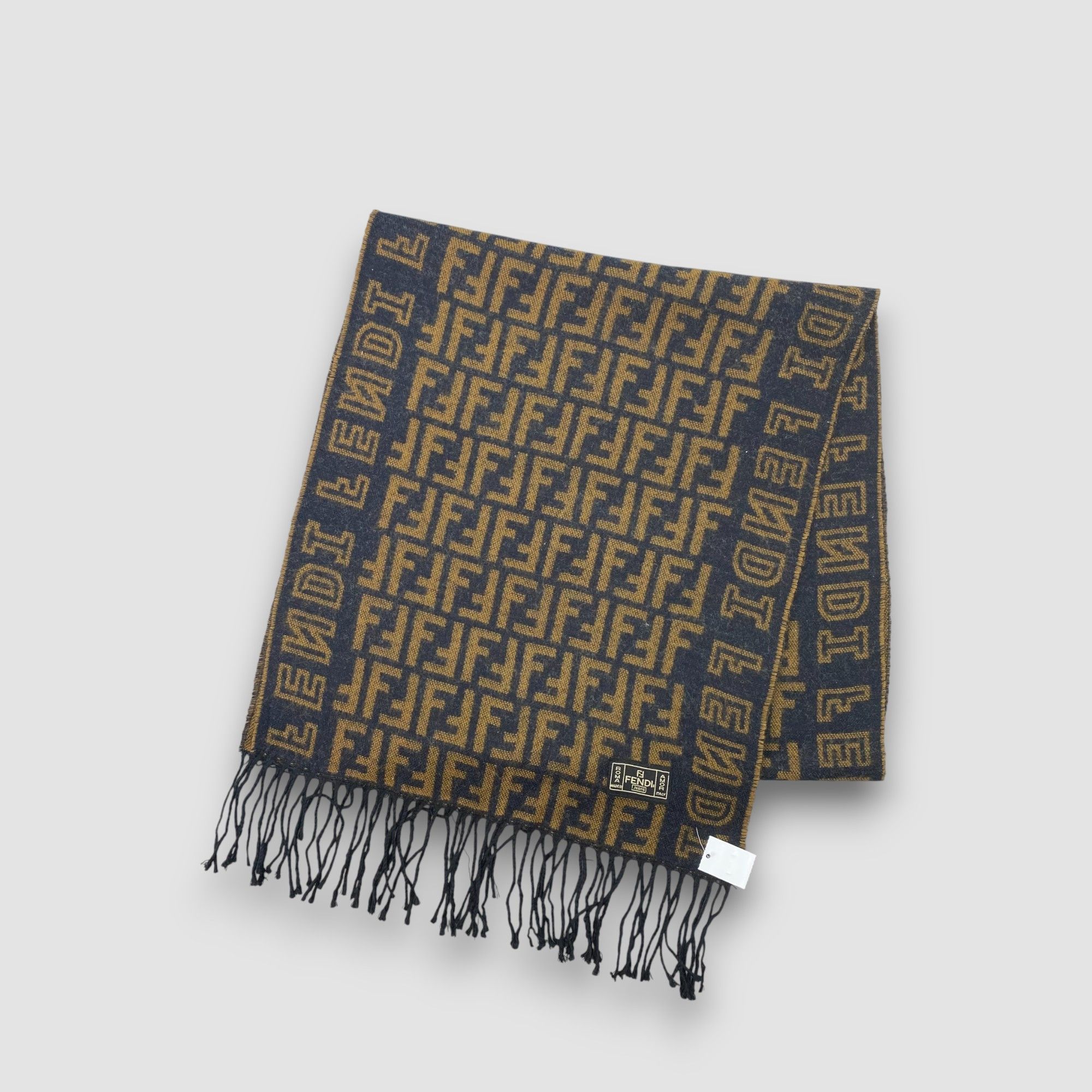 Japanese Brand Vintage Fendi Scarf Muffler Wool Monogram Zuccca Scarves Size ONE SIZE - 3 Thumbnail