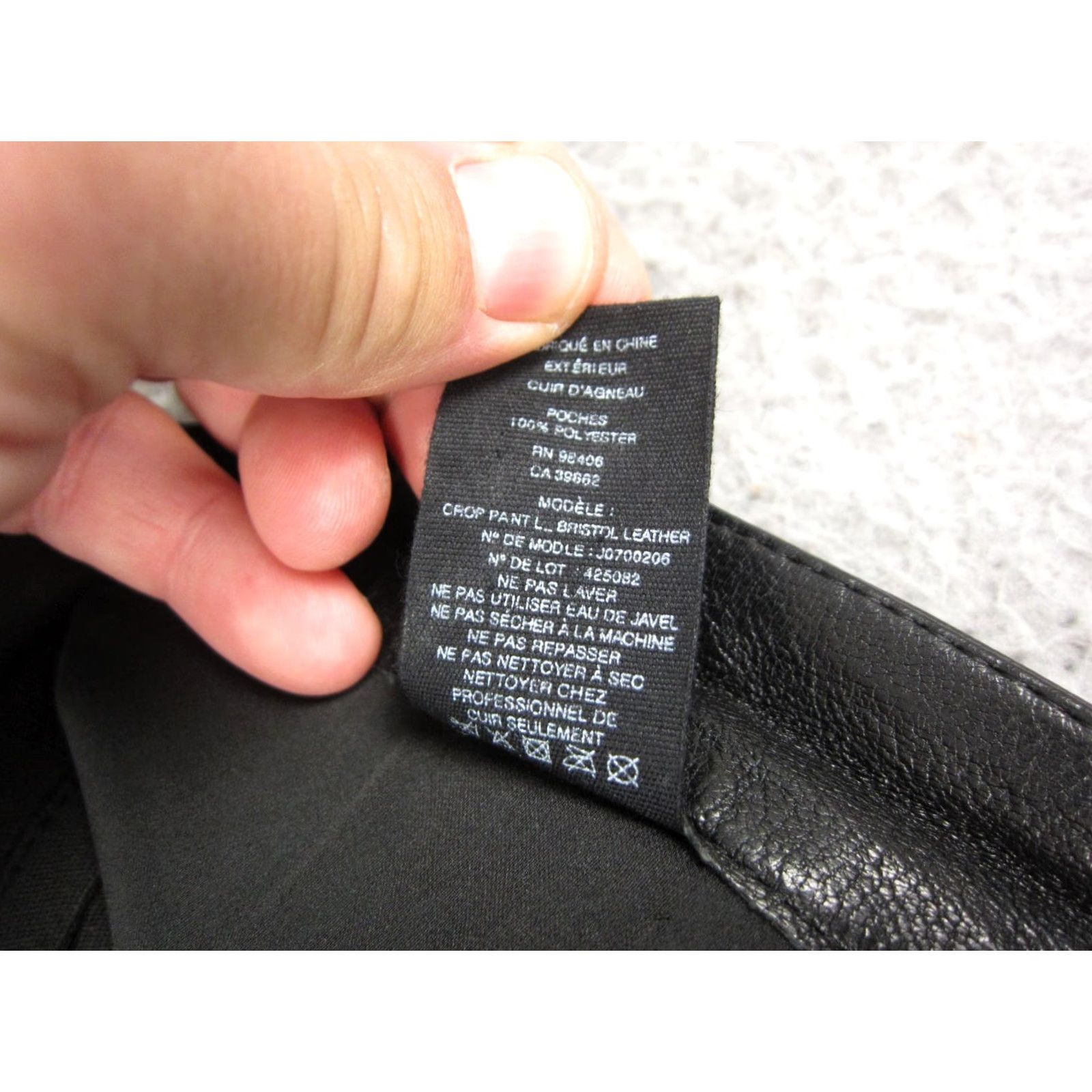 Theory Theory Pants Womens Size 4 Black Leather Cropped Flared Cropped 90s Style Pants Womens Size 27" / US 4 / IT 40 - 5 Thumbnail
