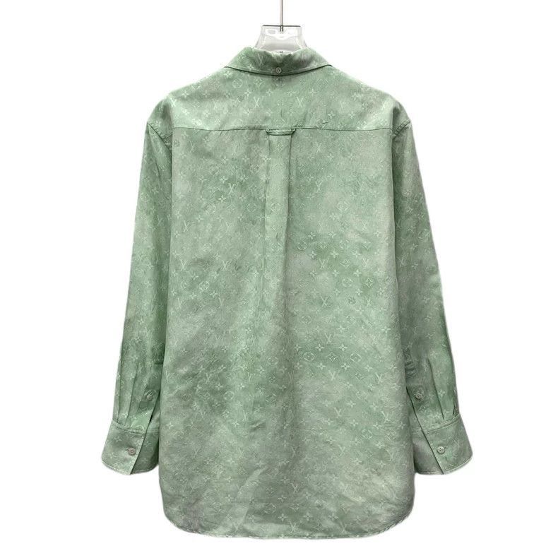 Louis Vuitton Louis Vuitton light green logo long sleeve shirt-2508 Size US XS / EU 42 / 0 - 2 Thumbnail