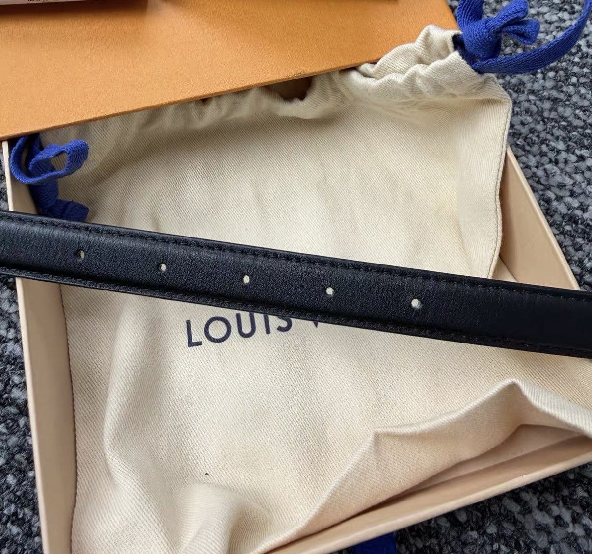 Louis Vuitton Louis Vuitton Initiales Reversible Monogram Belt J42 Size ONE SIZE - 5 Thumbnail