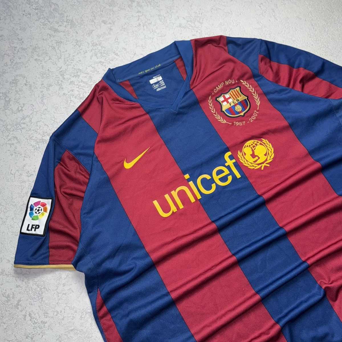 Nike Nike Barcelona 2007/08 Home Football Soccer Jersey Size XL Size US XL / EU 56 / 4 - 5 Thumbnail