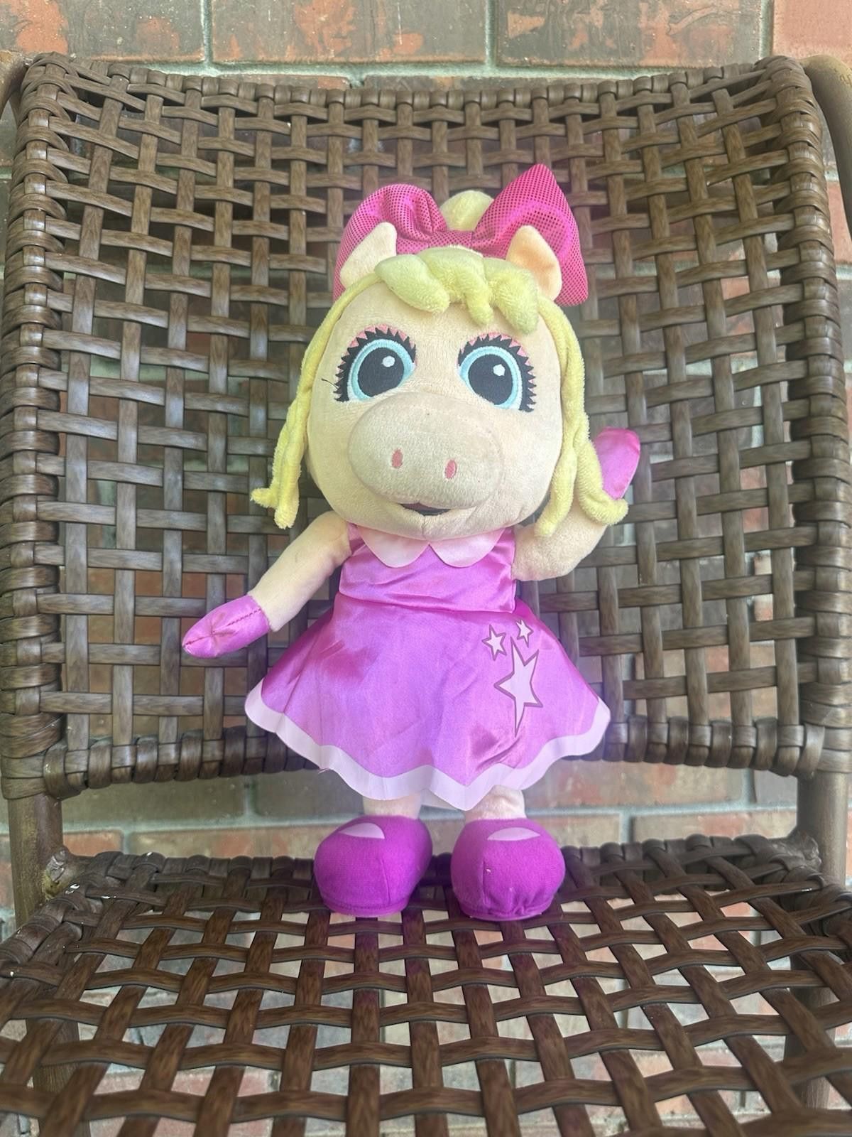 Disney Jr Muppet Babies Miss Piggy Singing Dancing Talking Plush Size ONE SIZE - 1 Thumbnail