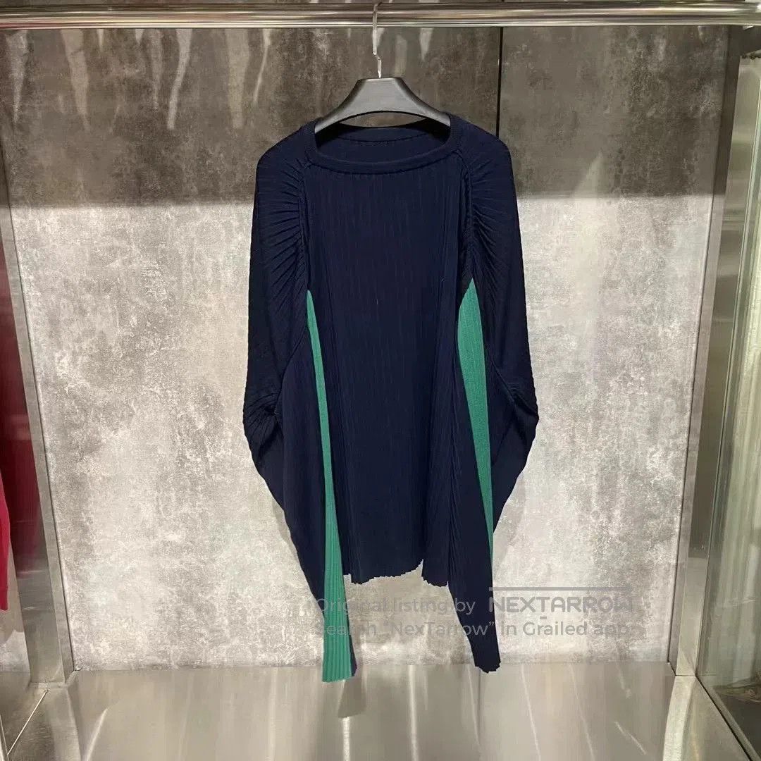 Loewe LOEWE GD same style cloak S size. Size US S / EU 44-46 / 1 - 2 Thumbnail