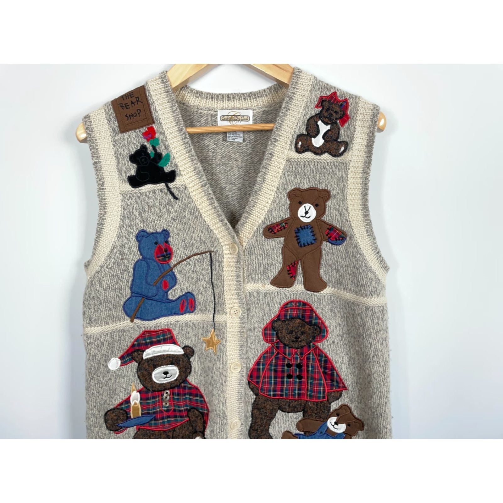 Vintage VINTAGE Cambridge Dry Goods Wool Teddy Bear Embroidery Sweater Vest Women's Large Gray Button Up Knit Adult Regular 90s Animals Mens/Womens? Size L / US 10 / IT 46 - 4 Thumbnail