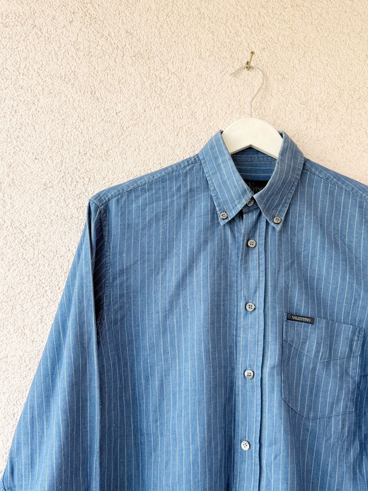 Valentino Valentino Men Vintage Blue Shirt Vertical Stripe Size M (IT) Size US M / EU 48-50 / 2 - 2 Thumbnail