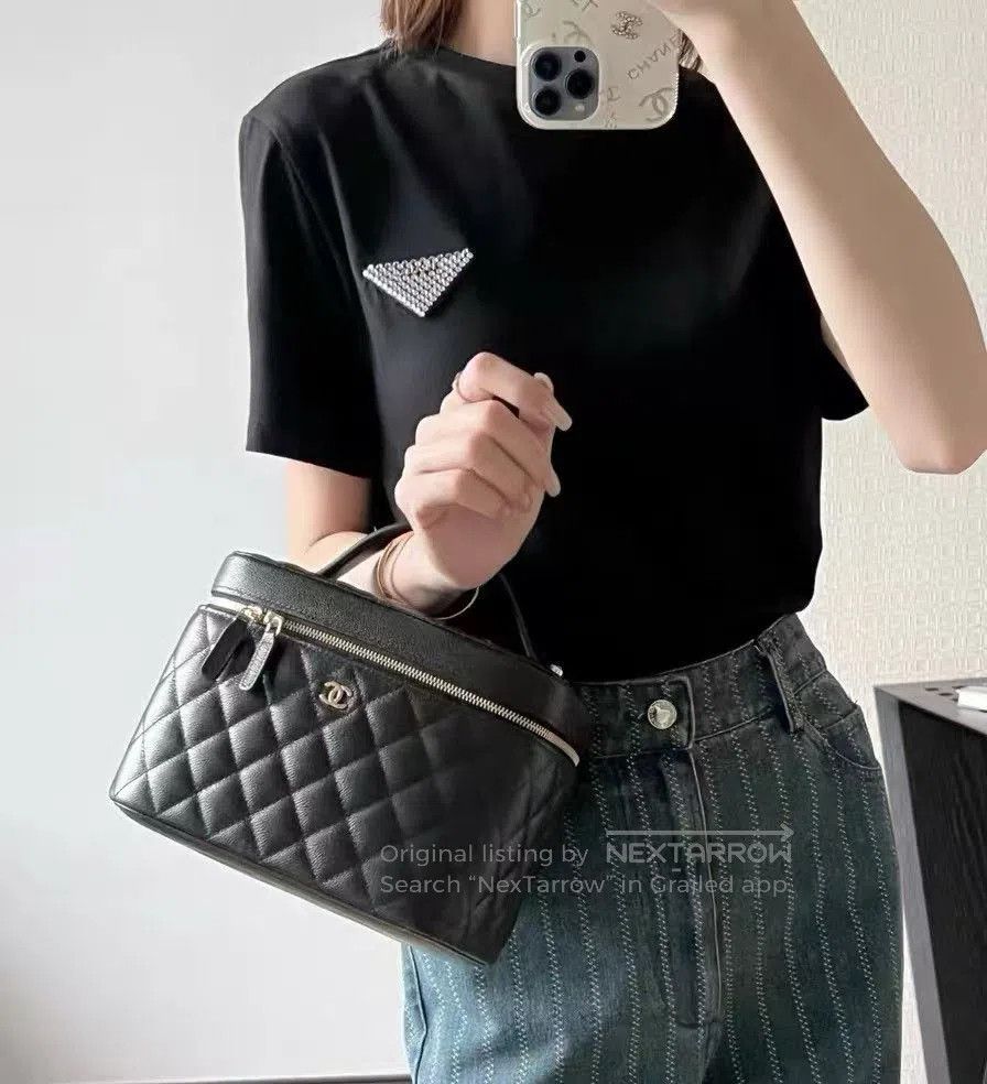 Prada Prada Black Triangle Logo Short-Sleeve T-shirt. Size XS / US 0-2 / IT 36-38 - 6 Thumbnail