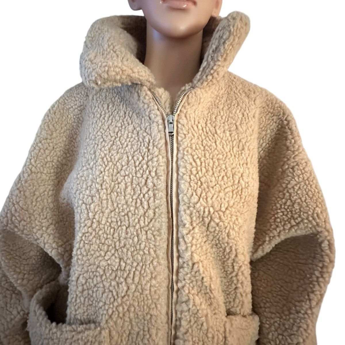 I.AM.GIA × Urban Outfitters Urban Outfitters I.A.M. Gia Pixie Teddy jacket Size L / US 10 / IT 46 - 7 Thumbnail