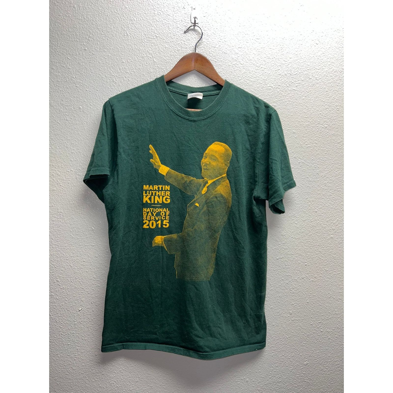 Vintage Martin Luther King Day Shirt National Day Of Service 2015 Size US M / EU 48-50 / 2 - 1 Thumbnail