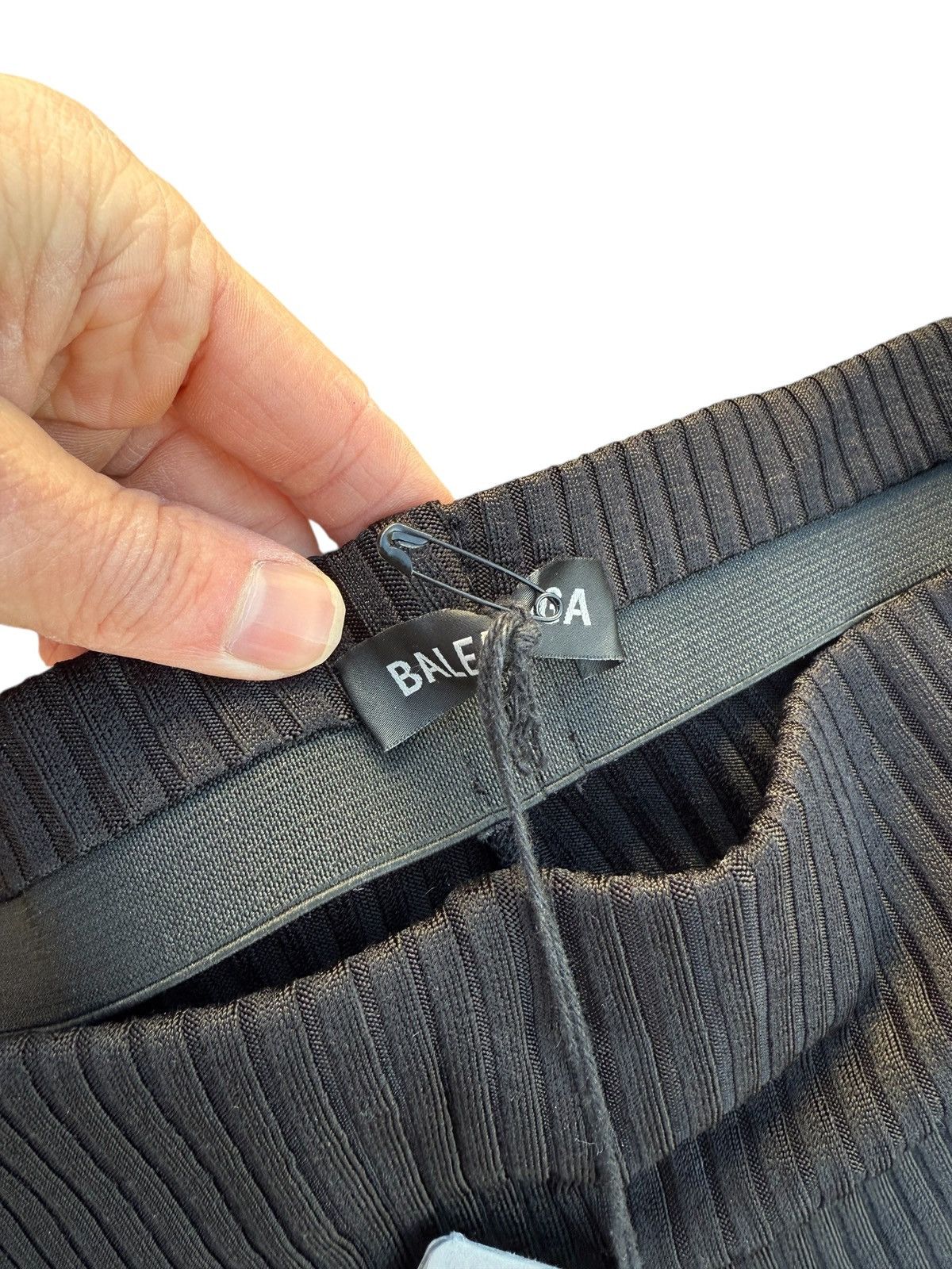 Balenciaga Balenciaga black ribbed flared pants Size 26" / US 2 / IT 38 - 5 Thumbnail