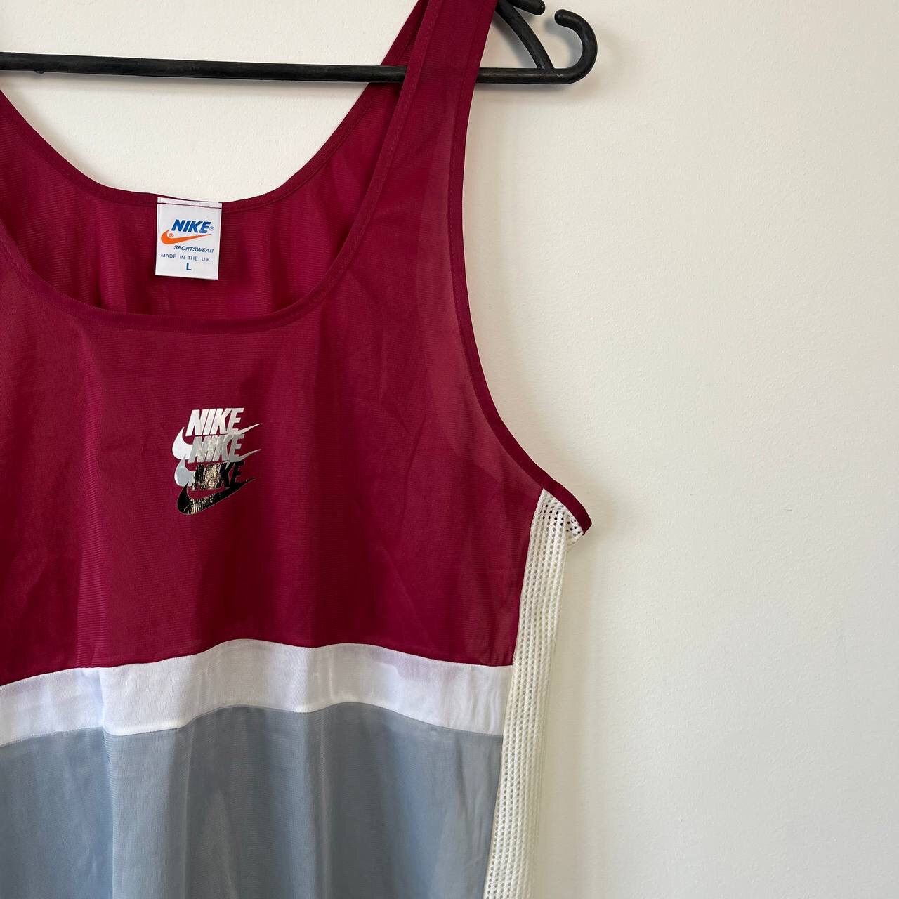 Nike Vintage 80s Nike Tee,center logo Size L Size US L / EU 52-54 / 3 - 4 Thumbnail