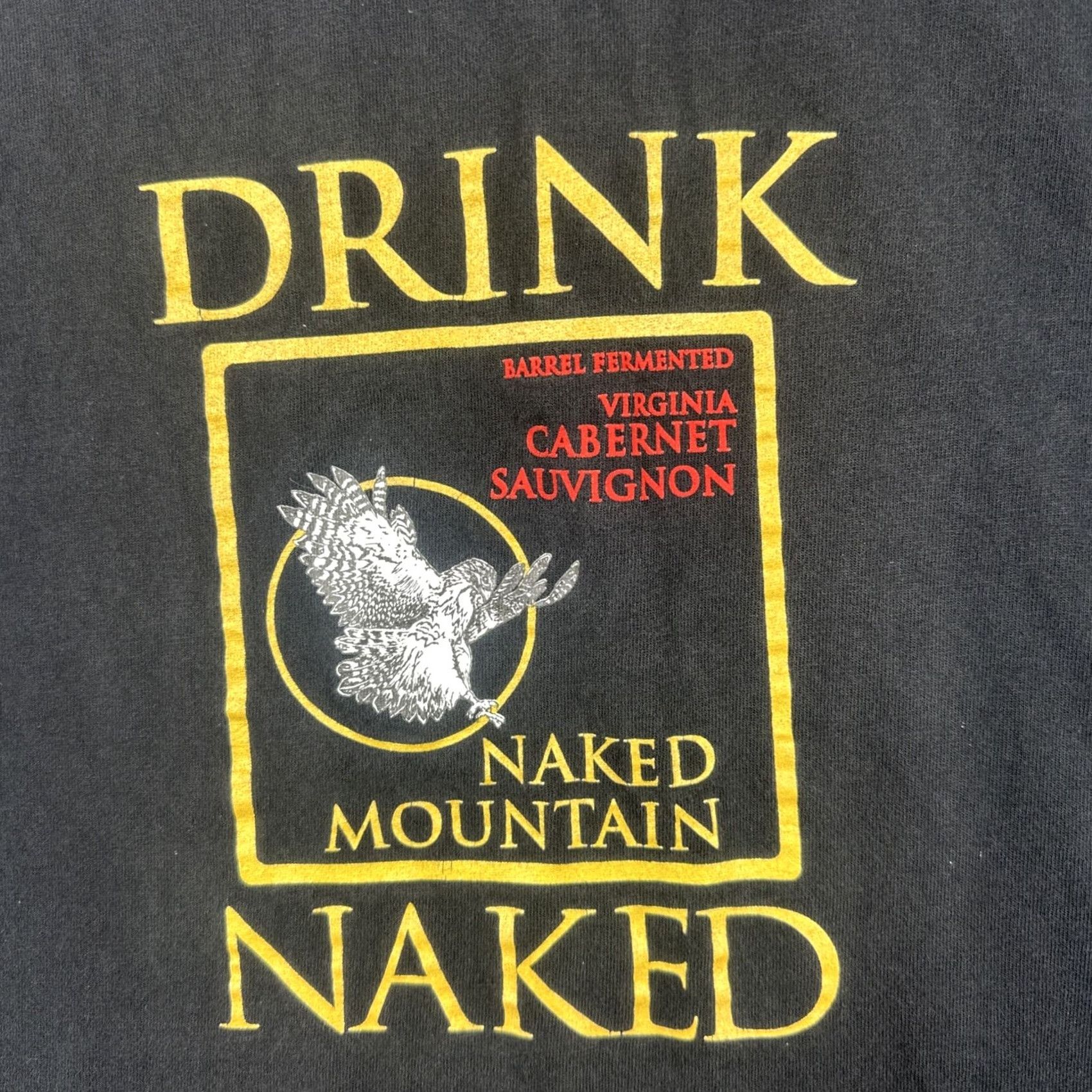 Gildan VINTAGE Gildan Shirt Black Crew Neck Short Sleeve Graphic Print Naked Mountain Virginia Cabernet Sauvignon Men's M Size US M / EU 48-50 / 2 - 6 Thumbnail