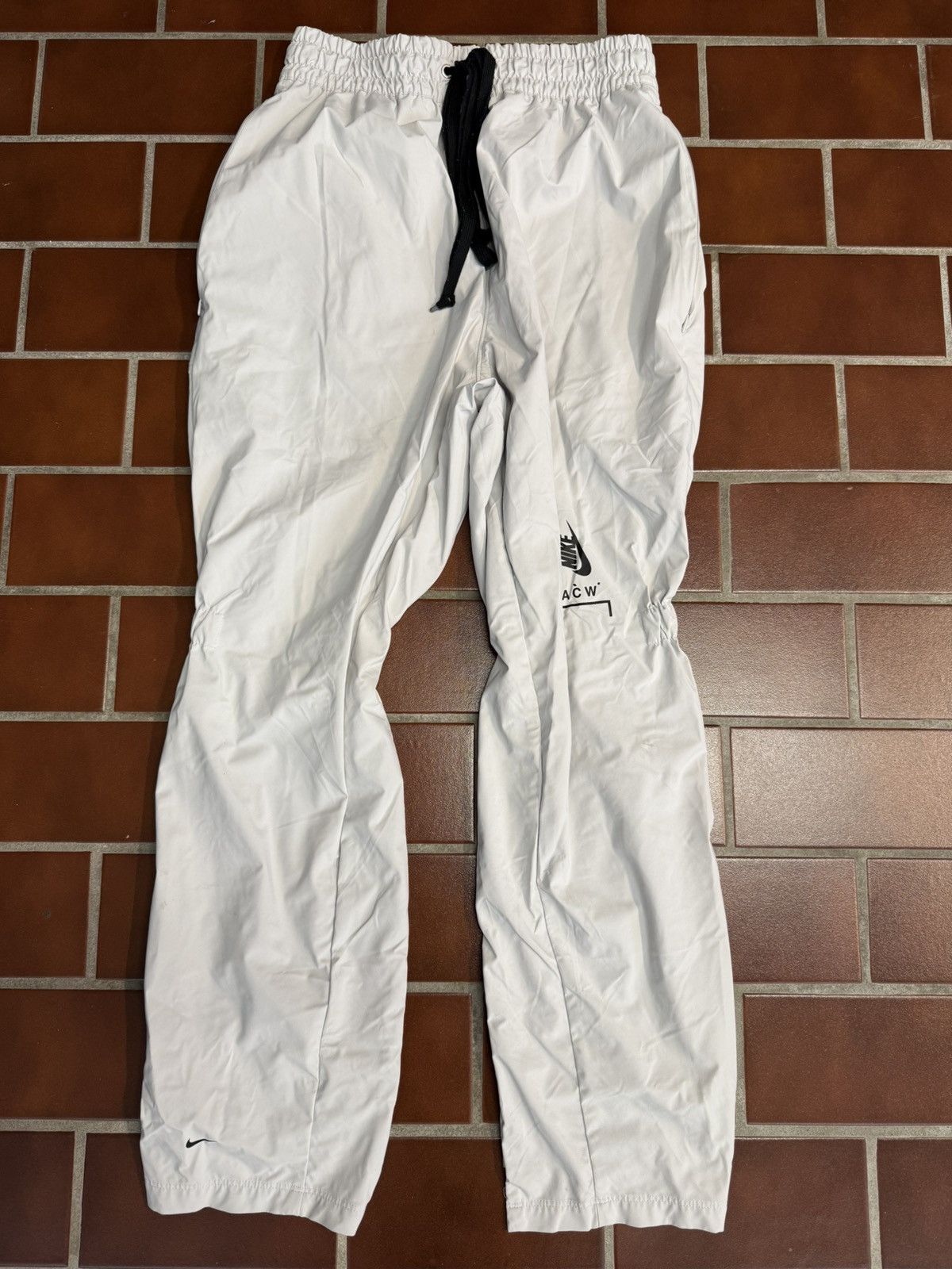 Nike a cold wall pants best sale