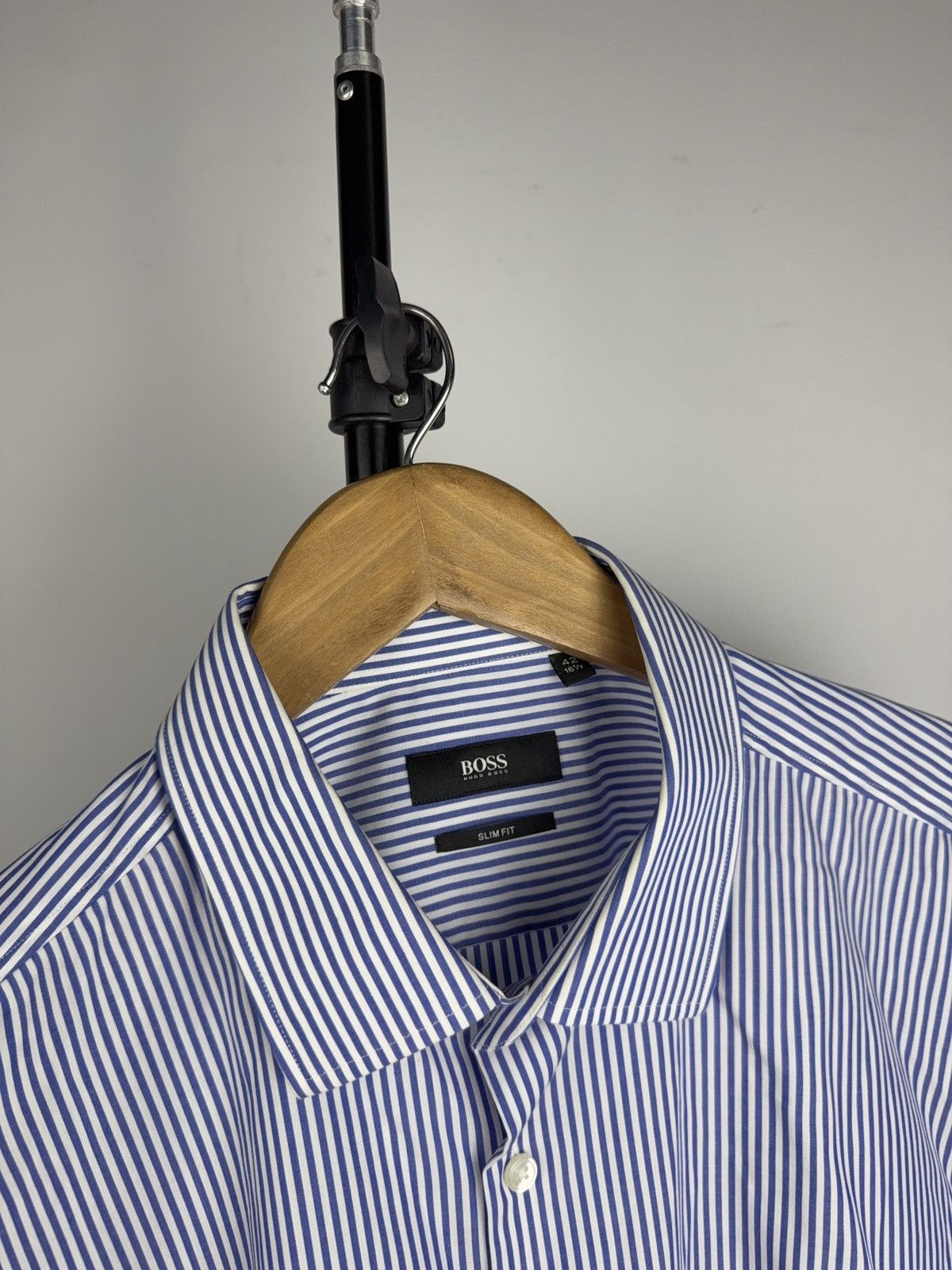 Hugo Boss Luxury 00s Hugo Boss Striped Shirt Blue Slim Fit 42 16.5 L Size US L / EU 52-54 / 3 - 3 Thumbnail