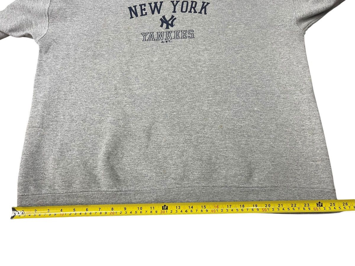 Adidas Vintage Adidas New York Yankees Streetwear Size US XL / EU 56 / 4 - 5 Thumbnail
