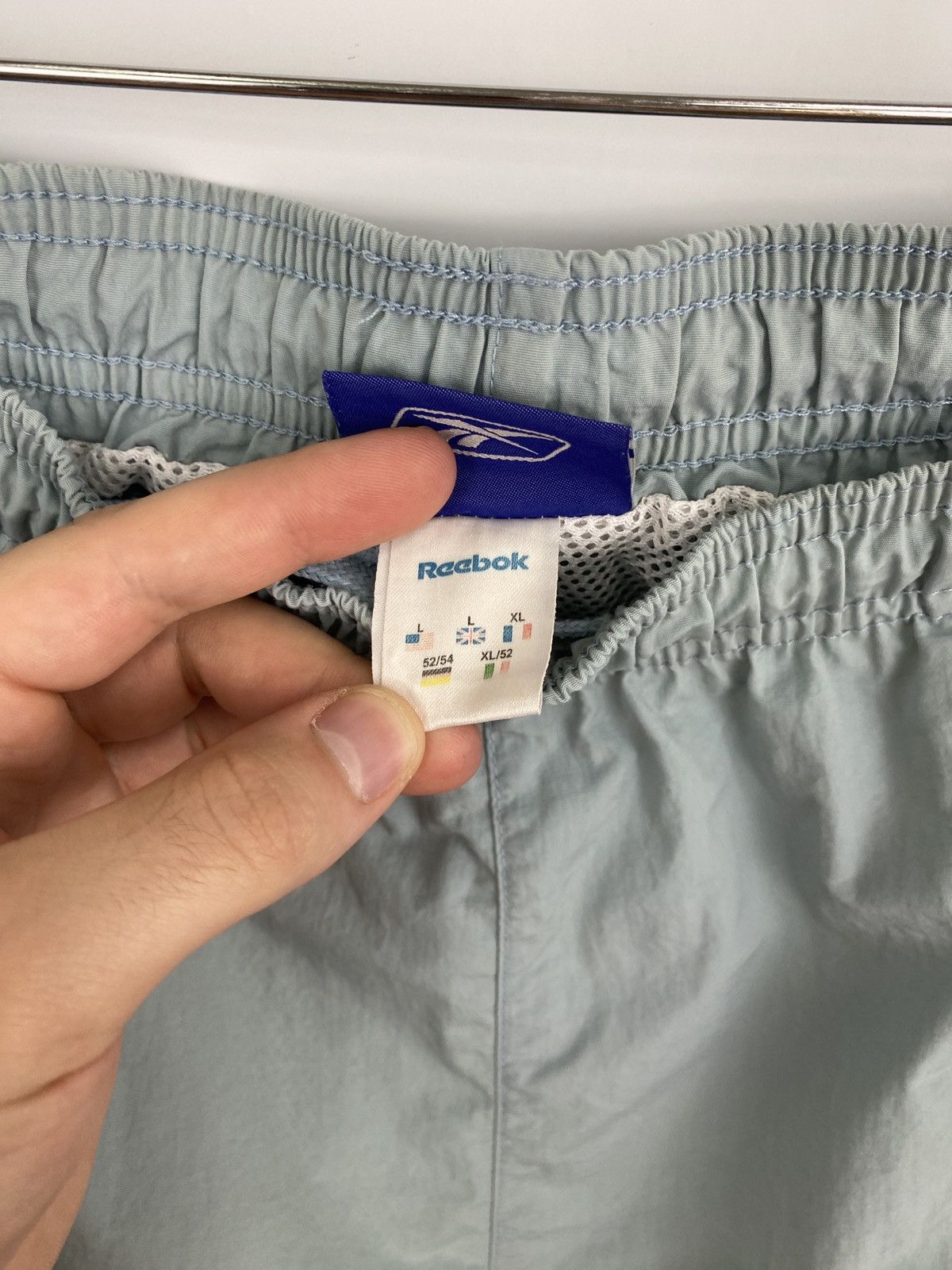 Reebok 🇺🇸 Vintage 90s Reebok Shorts Y2K Rare Retro Hype Size US 34 / EU 50 - 5 Thumbnail