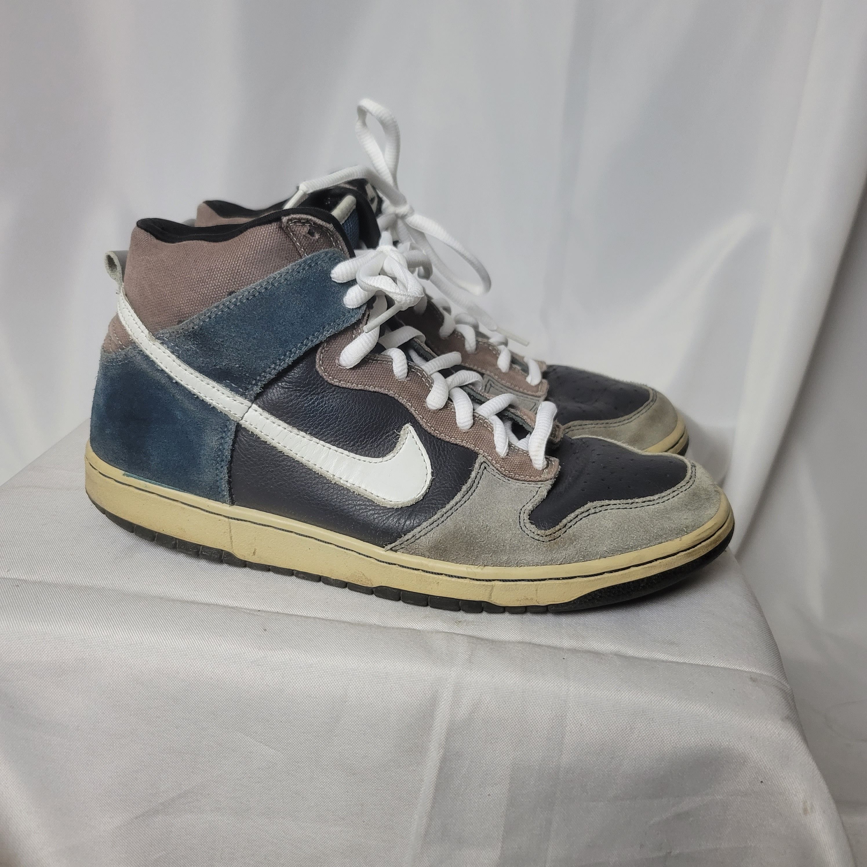 Nike Nike SB Dunk High "Un-Futura" (2008) Size US 10.5 / EU 43-44 - 1 Thumbnail