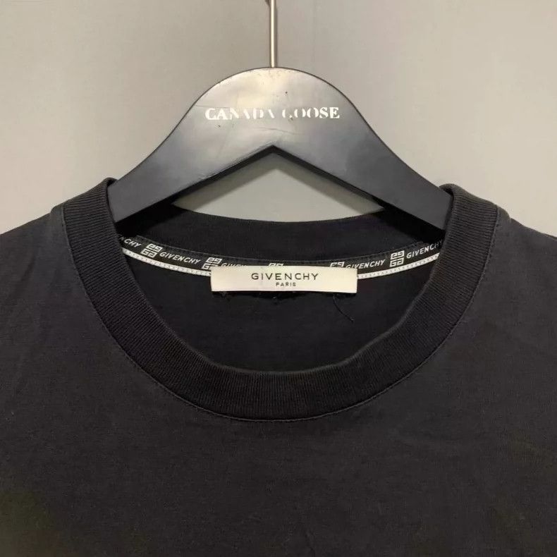 Givenchy Givenchy Distressed Logo Short-Sleeve T-Shirt Size US S / EU 44-46 / 1 - 2 Thumbnail
