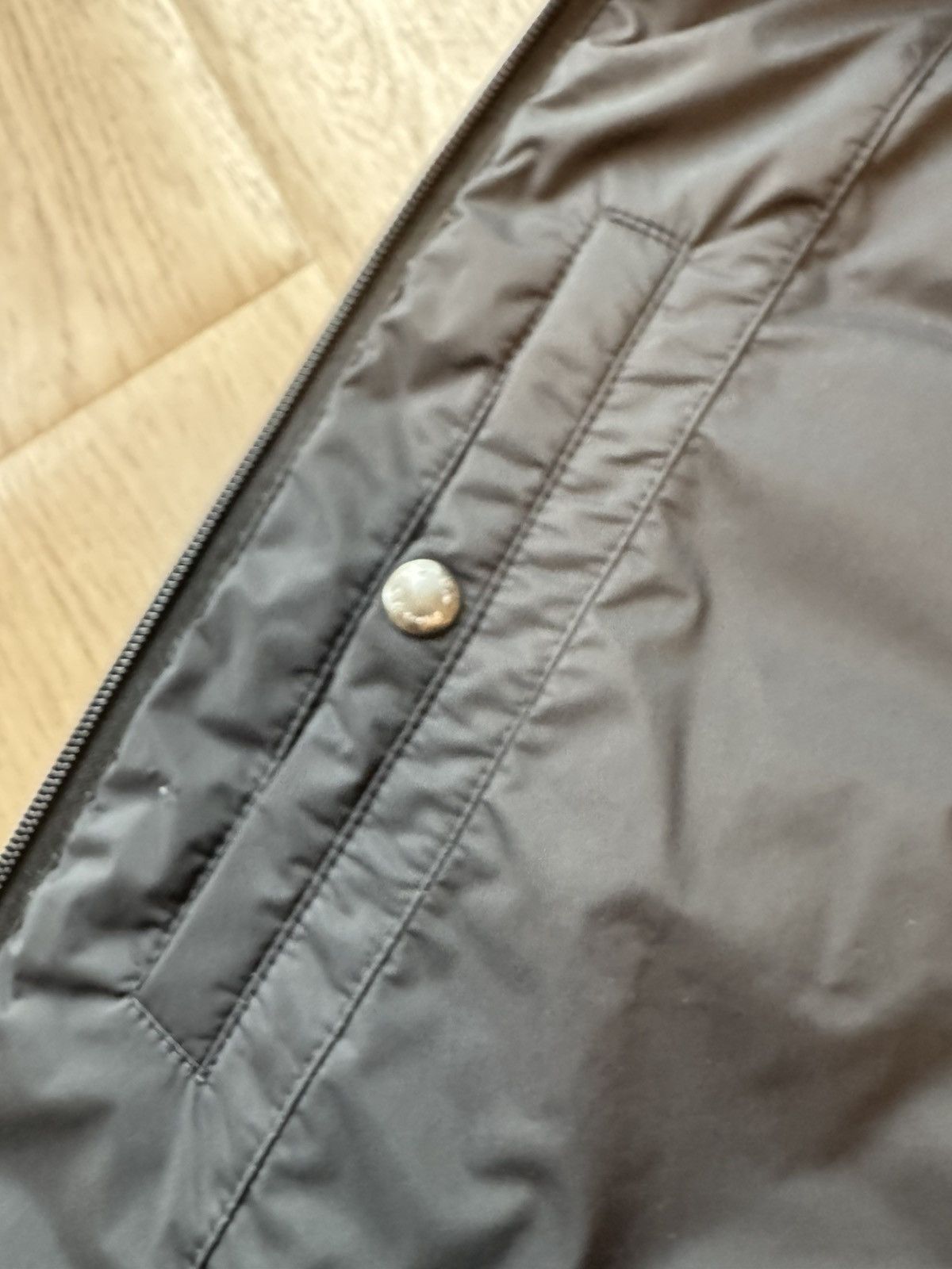 Prada Prada Triangle Plaque Logo Hooded Puffer Jacket Size US L / EU 52-54 / 3 - 8 Thumbnail