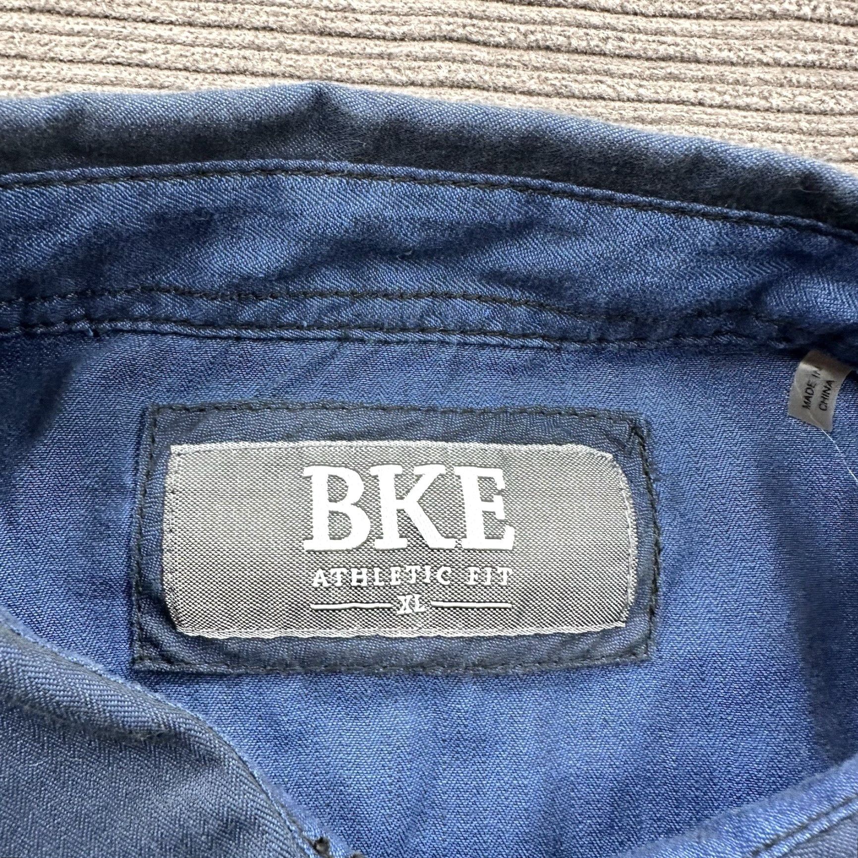 BKE BKE Athletic Fit Shirt Men XL Blue Cotton Long Sleeve Button Up Western Size US XL / EU 56 / 4 - 3 Thumbnail
