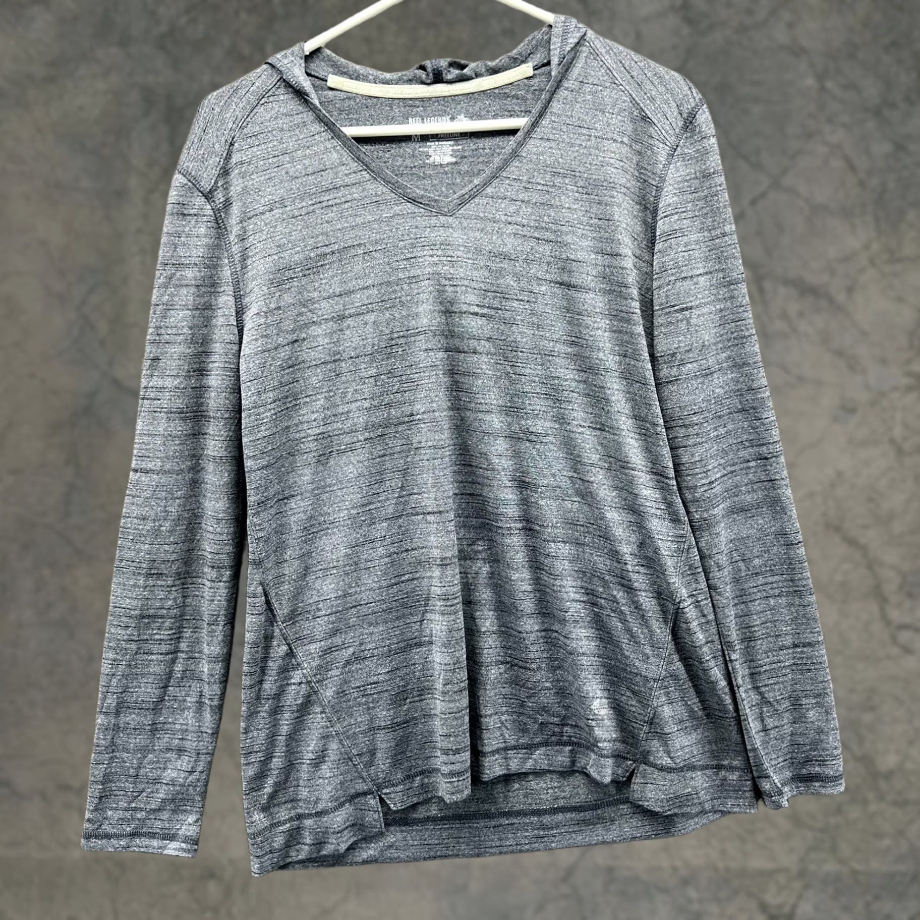 Vintage VINTAGE? No — Reel Legends Performance Hoodie Women M Gray Sweatshirt Lightweight Active Size M / US 6-8 / IT 42-44 - 1 Thumbnail