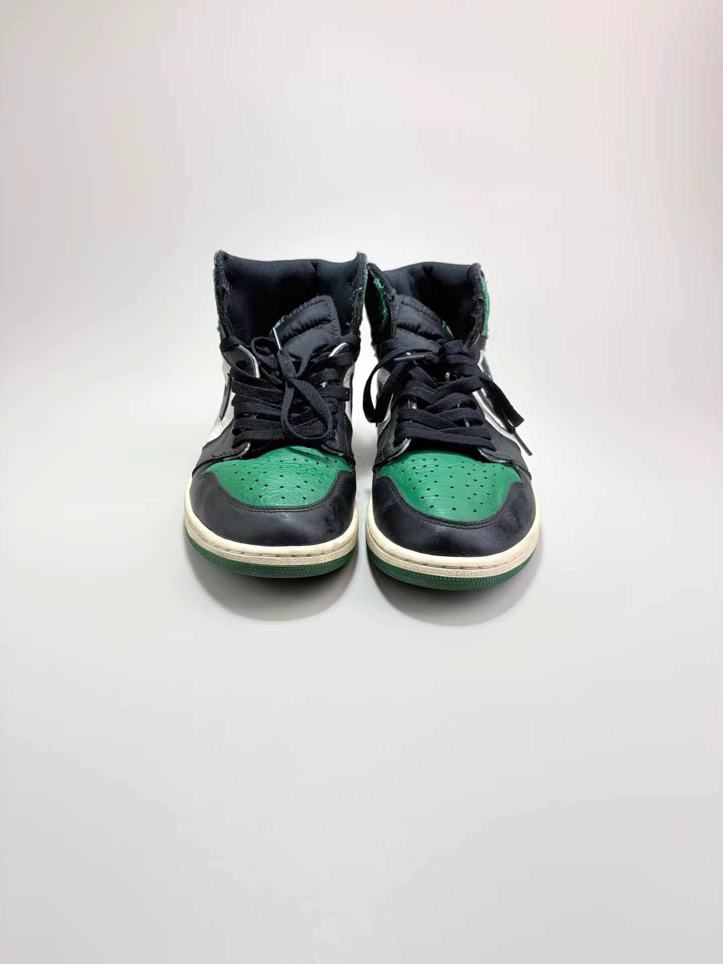 Nike NIKE JORDAN1 Black Green Toe K1 Size US 12 / EU 45 - 2 Thumbnail