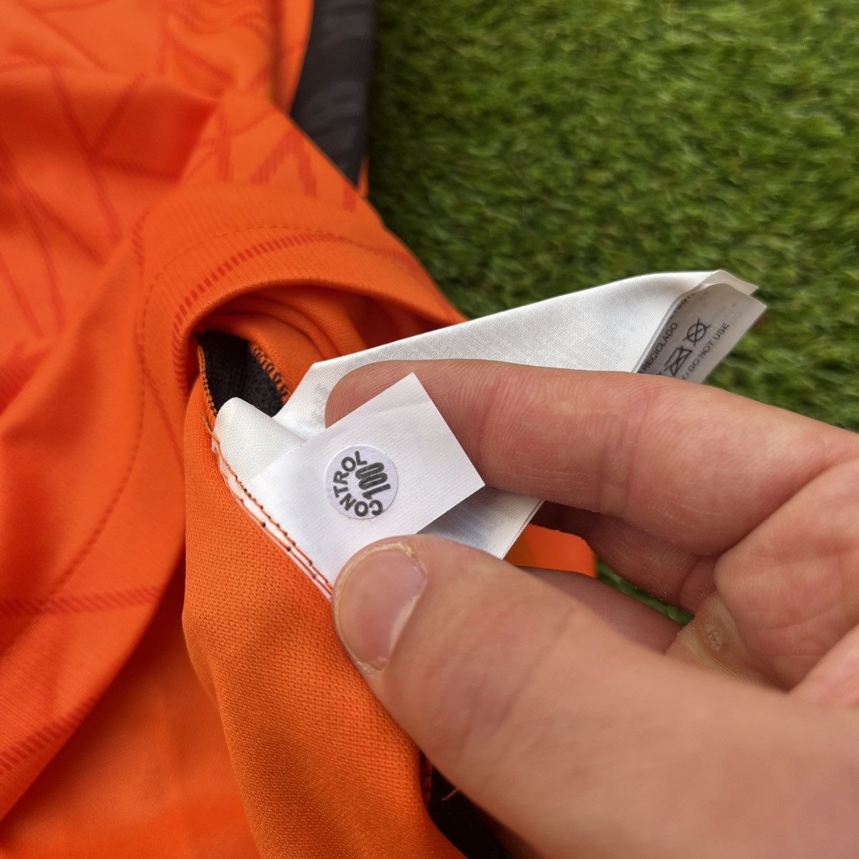 Nike Netherlands 2020-22 Home Jersey Nike Football Soccer Vintage Size US L / EU 52-54 / 3 - 13 Thumbnail