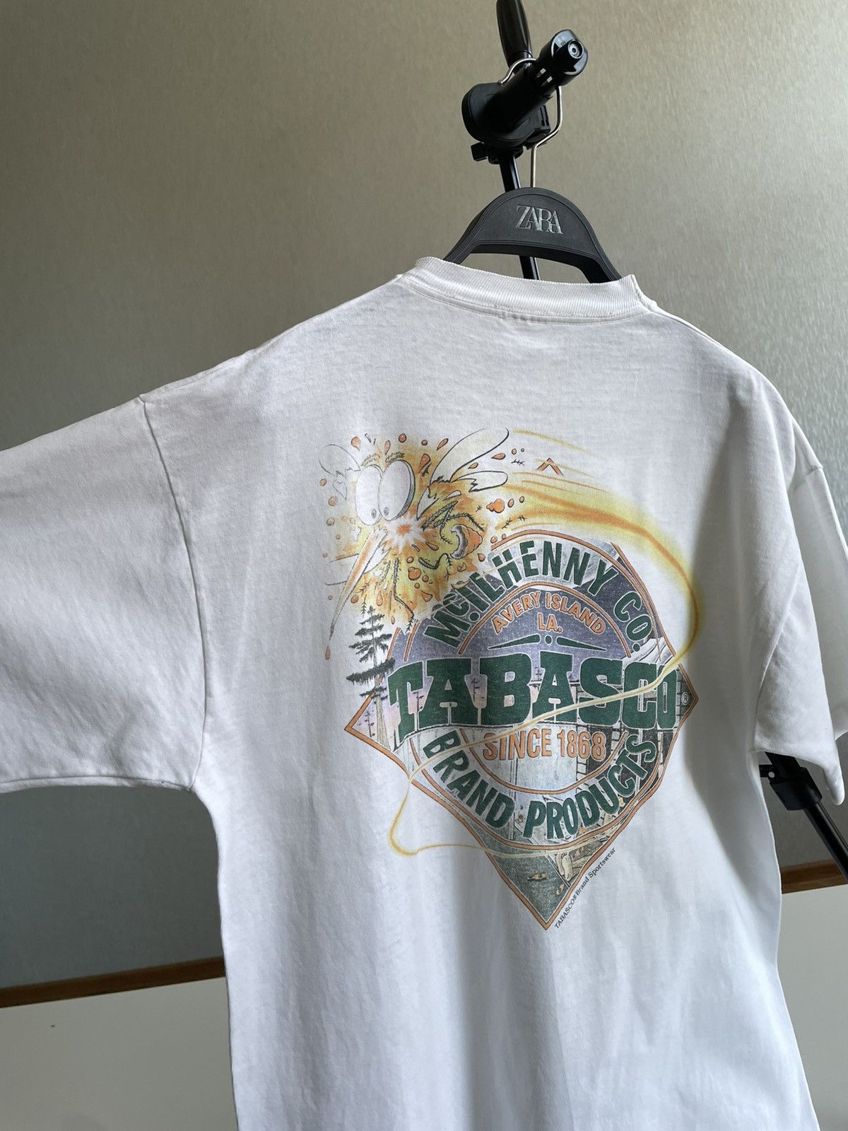 Tabasco 1998 Tabasco: Superbowl Ad Promo T-Shirt w/ A Mosquito Size US L / EU 52-54 / 3 - 13 Thumbnail