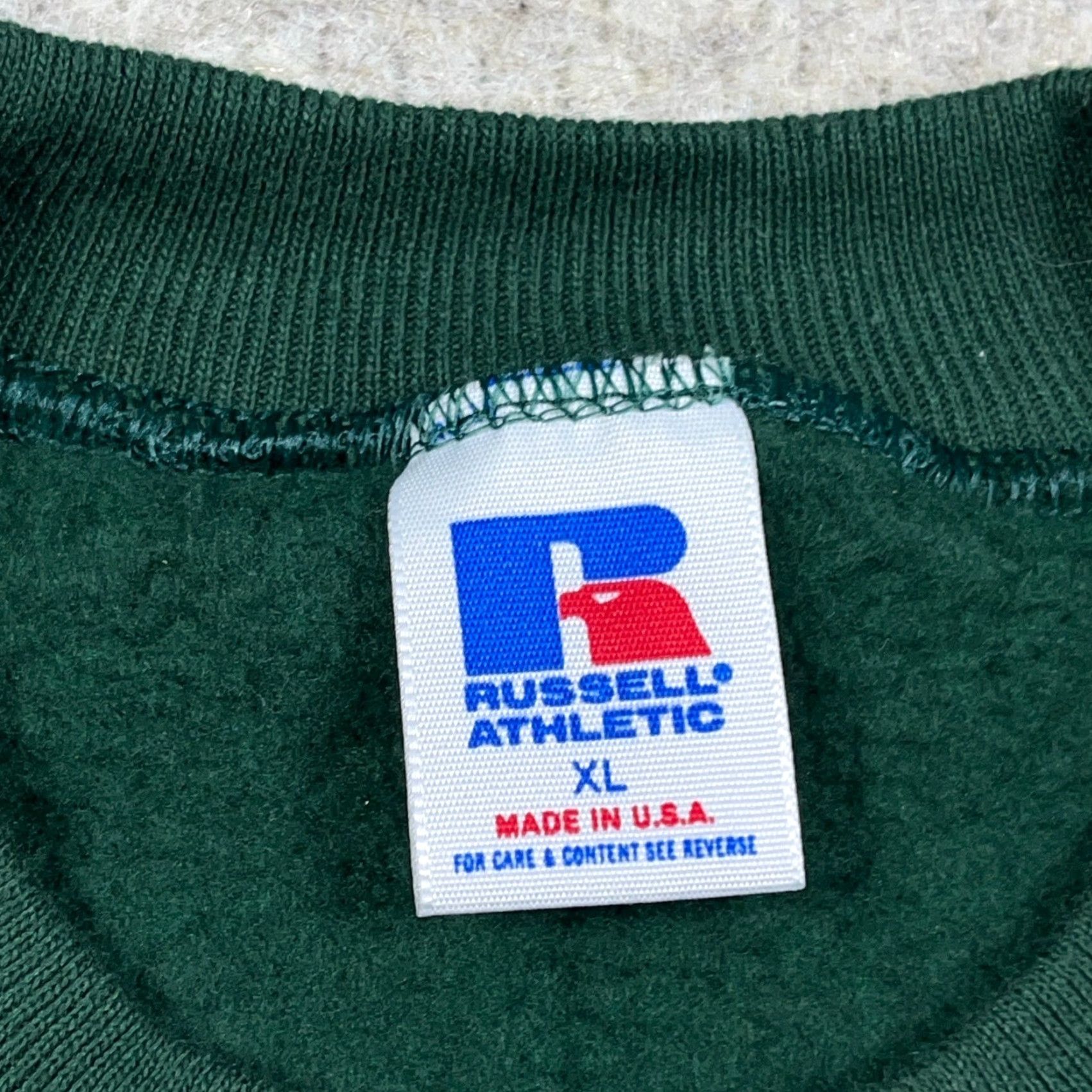 Russell Athletic VINTAGE Russell Sweatshirt Men XL Green Crewneck Pullover Size US XL / EU 56 / 4 - 3 Thumbnail
