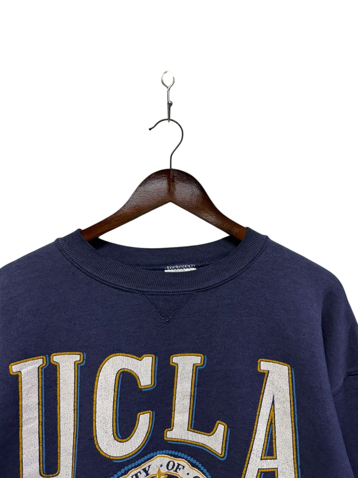 Vintage Vintage ucla university of california usa Size US L / EU 52-54 / 3 - 4 Thumbnail