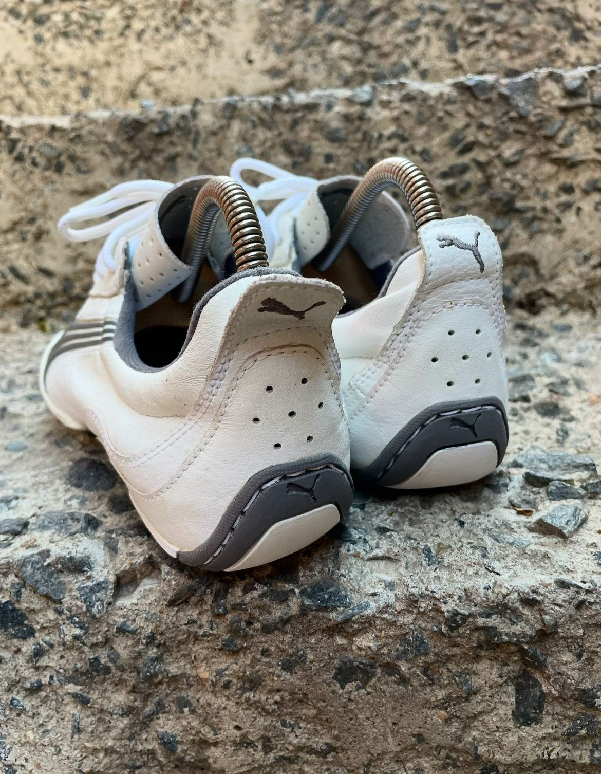 Puma × Vintage Rare Puma Y2K Japan style white Snekers Size US 6 / EU 39 - 8 Thumbnail