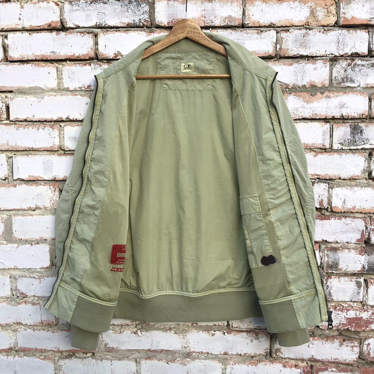 C.P. Company Vintage C.P. Company Light Green Chrome Bomber Jacket Size US L / EU 52-54 / 3 - 4 Thumbnail